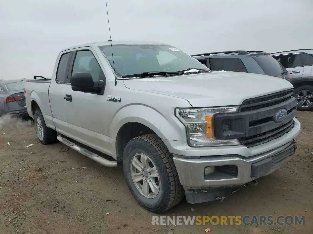 4 Photograph of a damaged car 1FTEX1EB9KKD35749 FORD F-150 2019