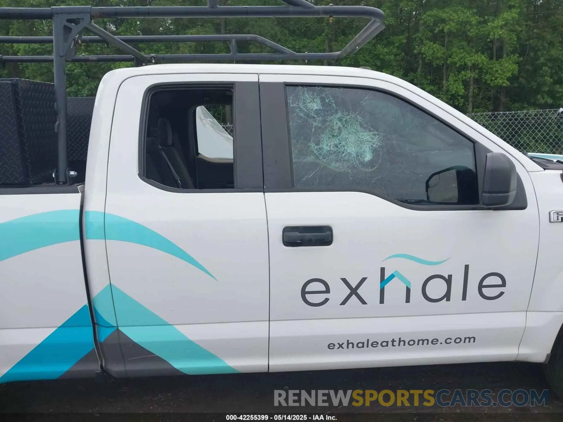 13 Photograph of a damaged car 1FTEX1EBXKKF10848 FORD F-150 2019