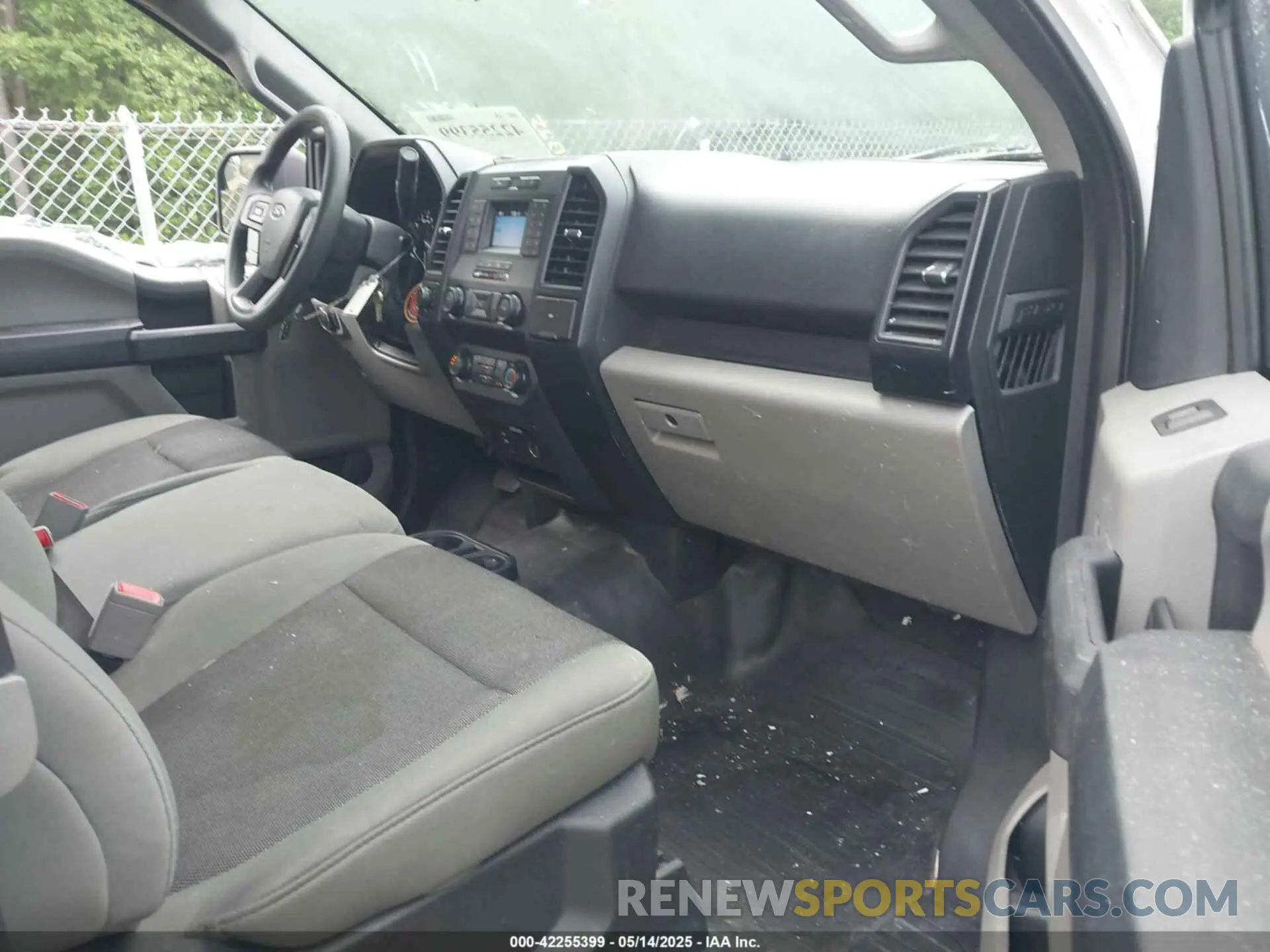5 Photograph of a damaged car 1FTEX1EBXKKF10848 FORD F-150 2019