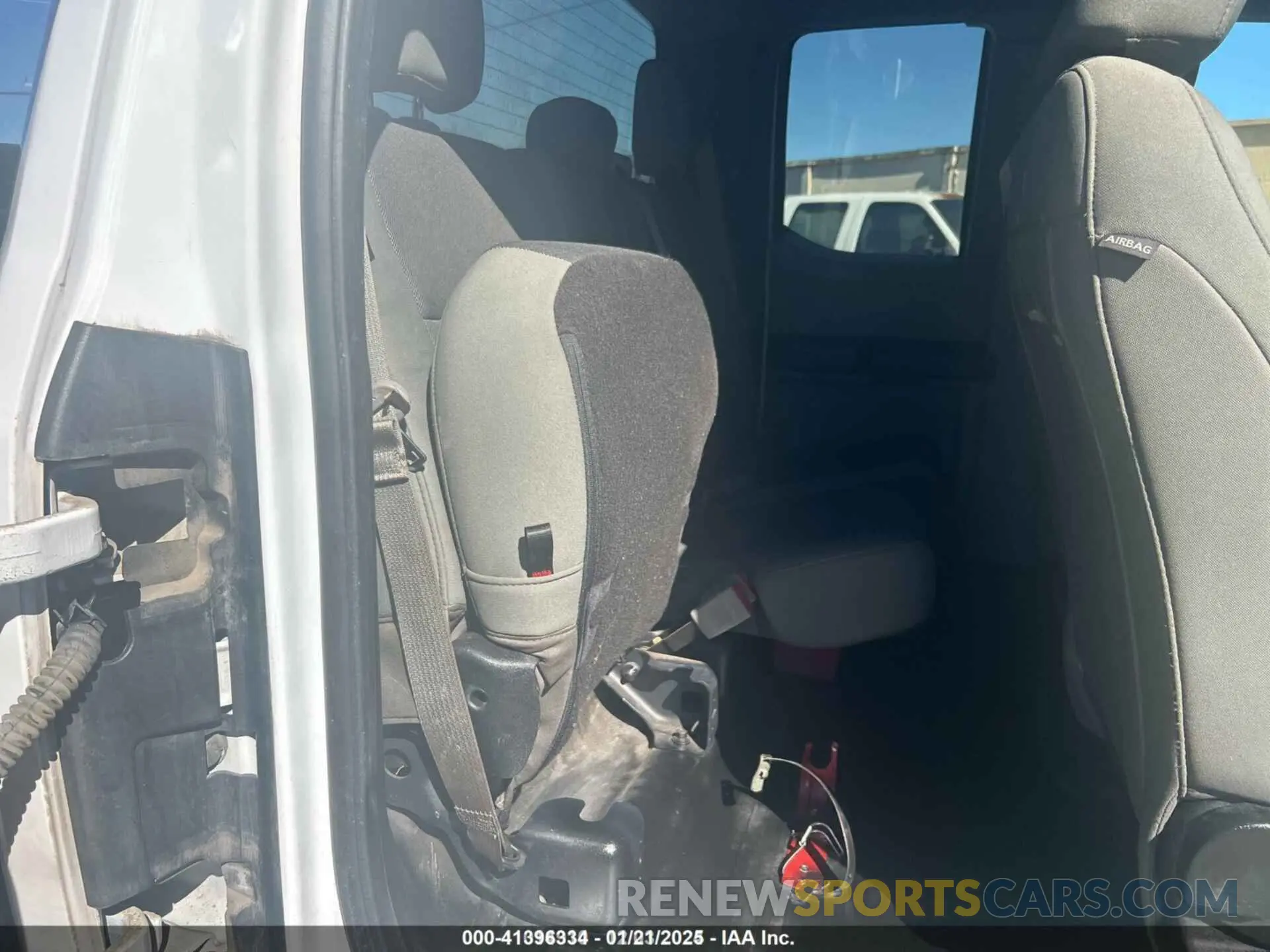8 Photograph of a damaged car 1FTEX1EP0KKC79664 FORD F-150 2019