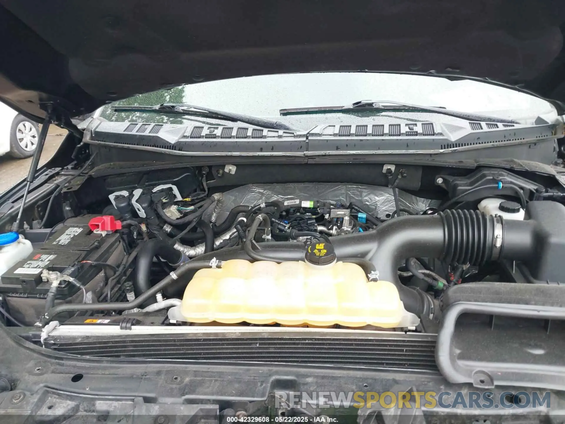 10 Photograph of a damaged car 1FTEX1EP1KFA77120 FORD F-150 2019