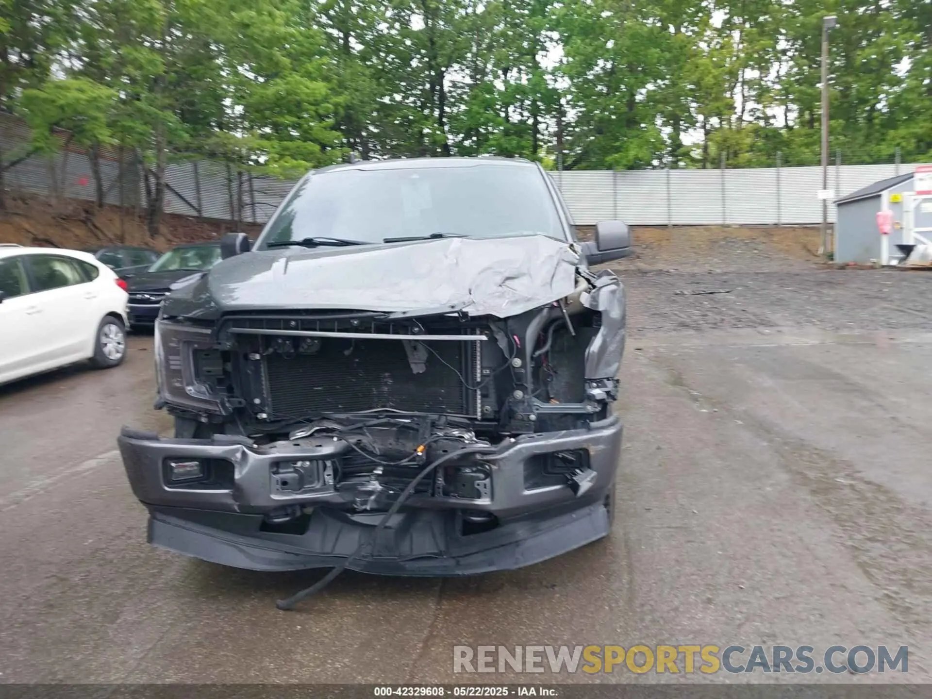 12 Photograph of a damaged car 1FTEX1EP1KFA77120 FORD F-150 2019