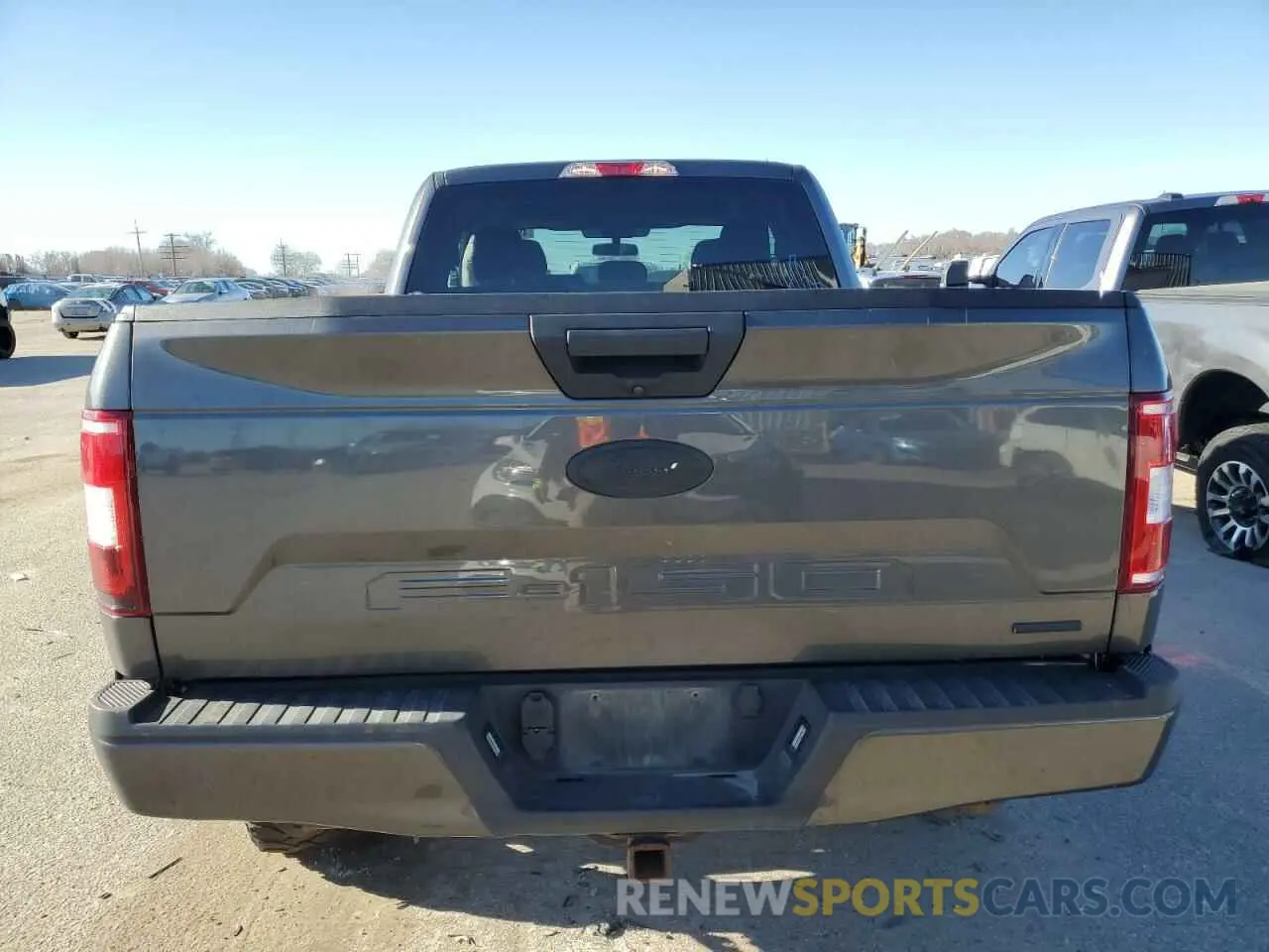 6 Photograph of a damaged car 1FTEX1EP1KKE22881 FORD F-150 2019