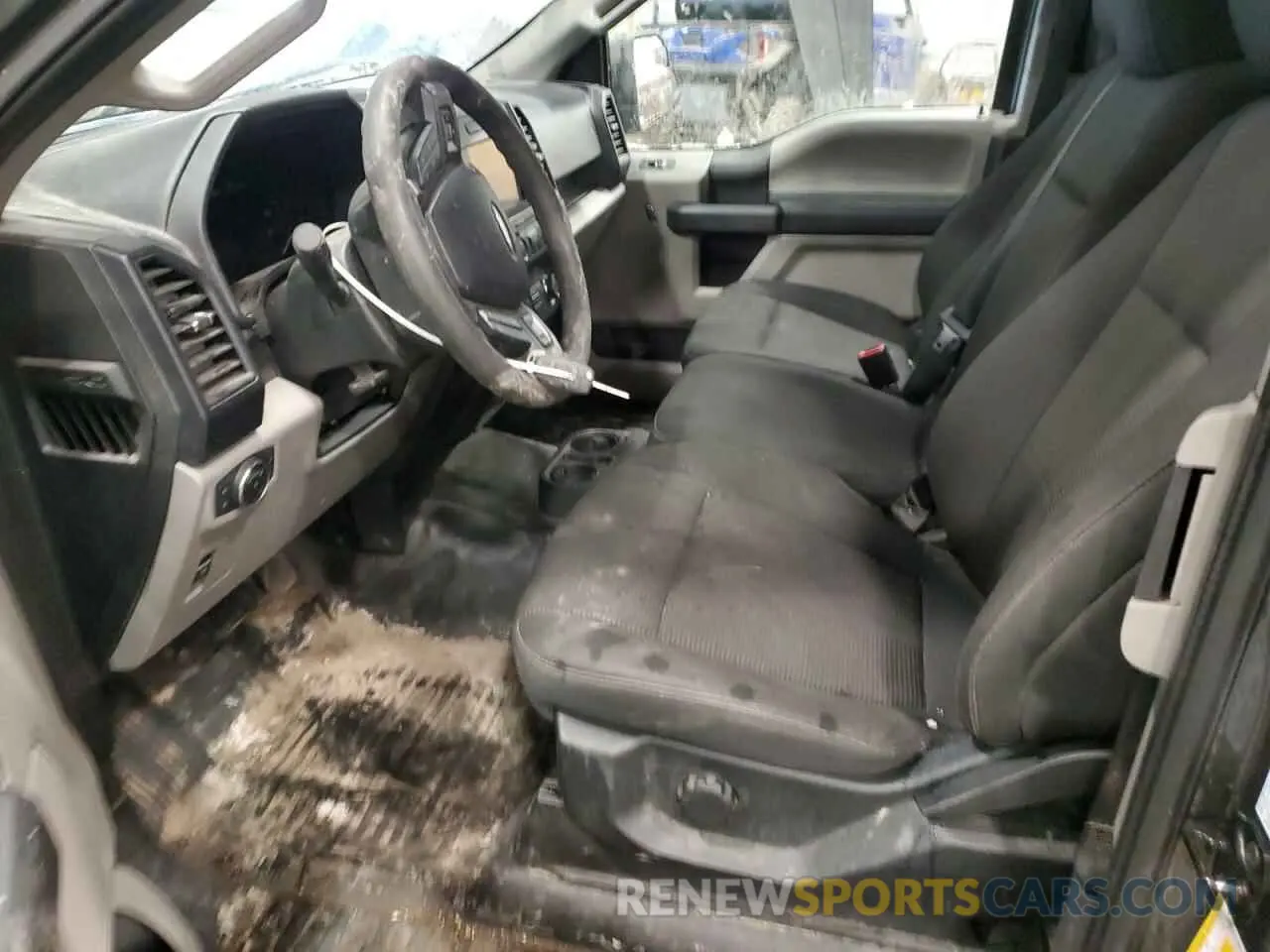 7 Photograph of a damaged car 1FTEX1EP2KKF06966 FORD F-150 2019