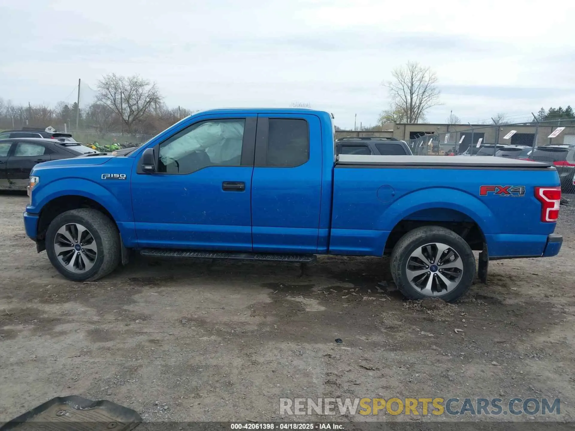 14 Photograph of a damaged car 1FTEX1EP4KKC64228 FORD F-150 2019