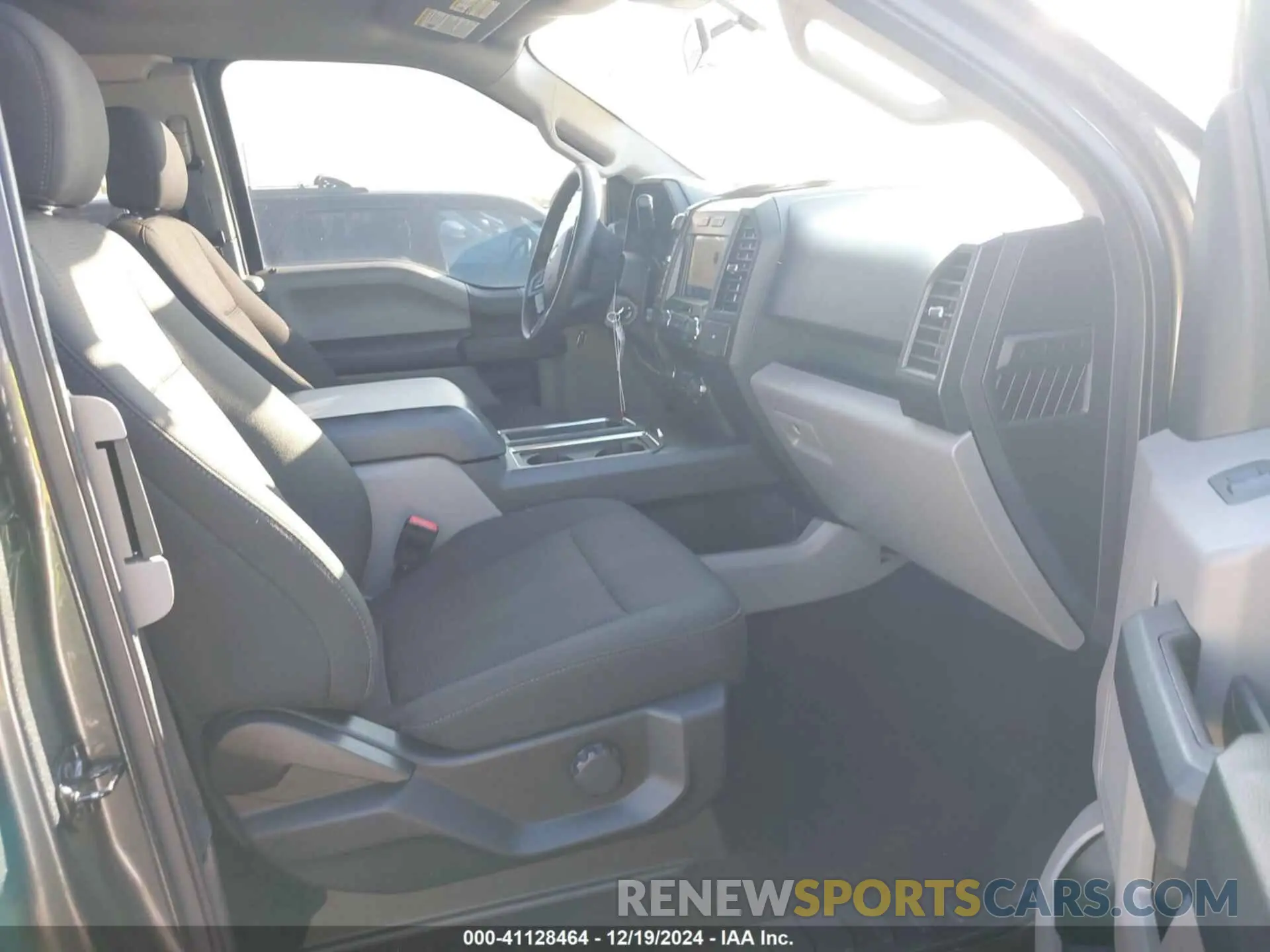5 Photograph of a damaged car 1FTEX1EP5KFA35808 FORD F-150 2019