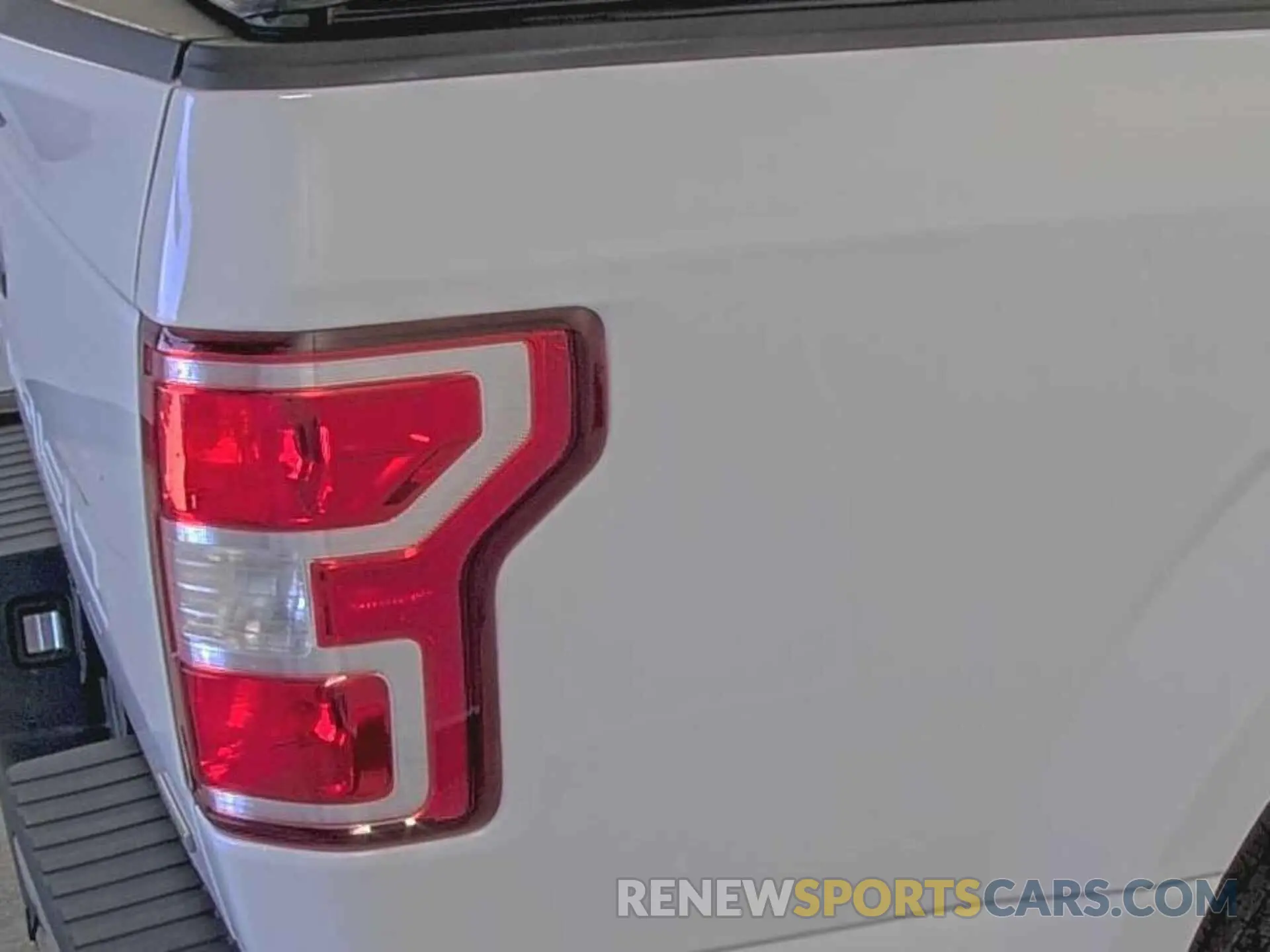 7 Photograph of a damaged car 1FTEX1EP5KKD76892 FORD F-150 2019