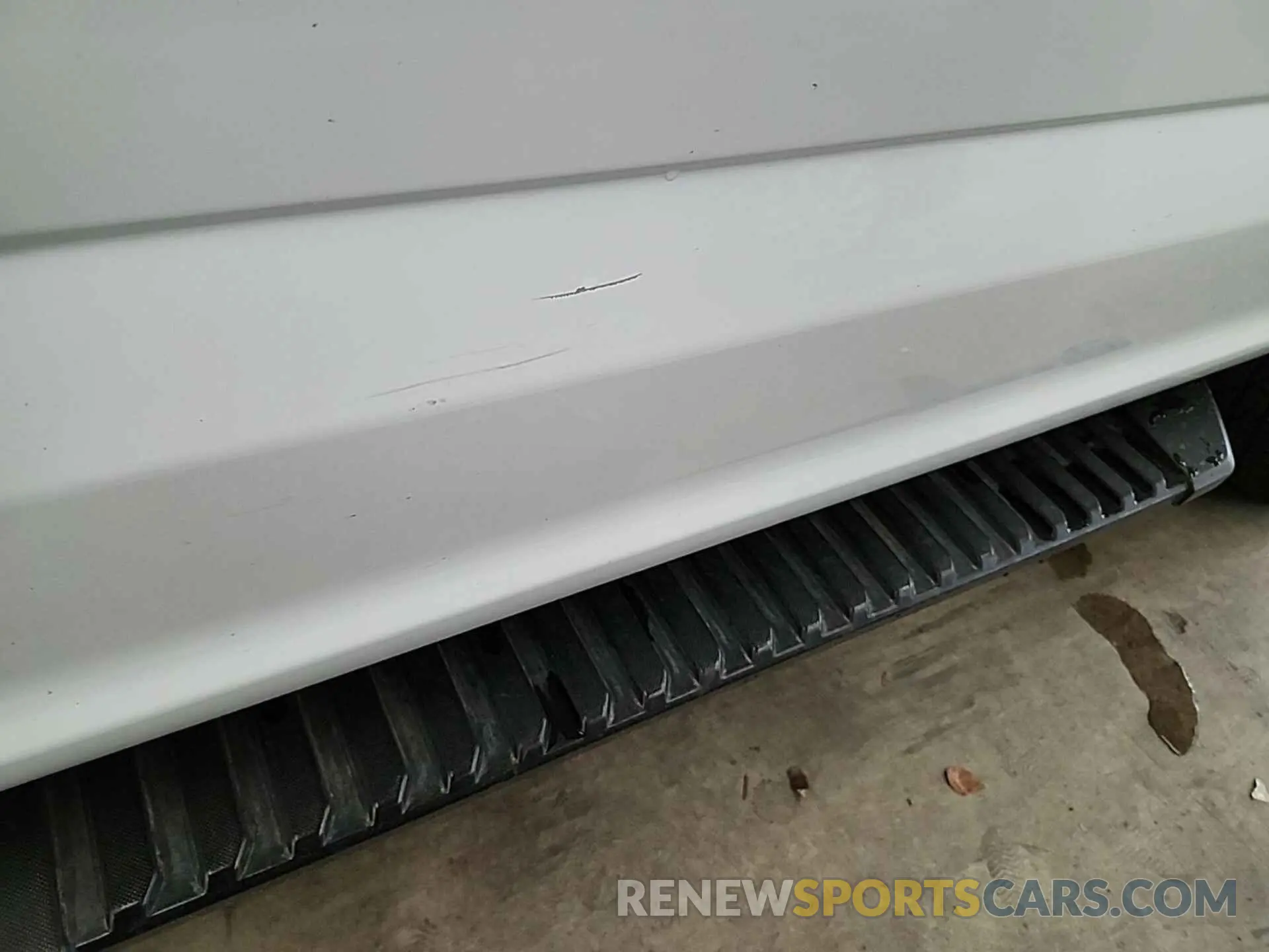 17 Photograph of a damaged car 1FTEX1EP8KKD58936 FORD F-150 2019