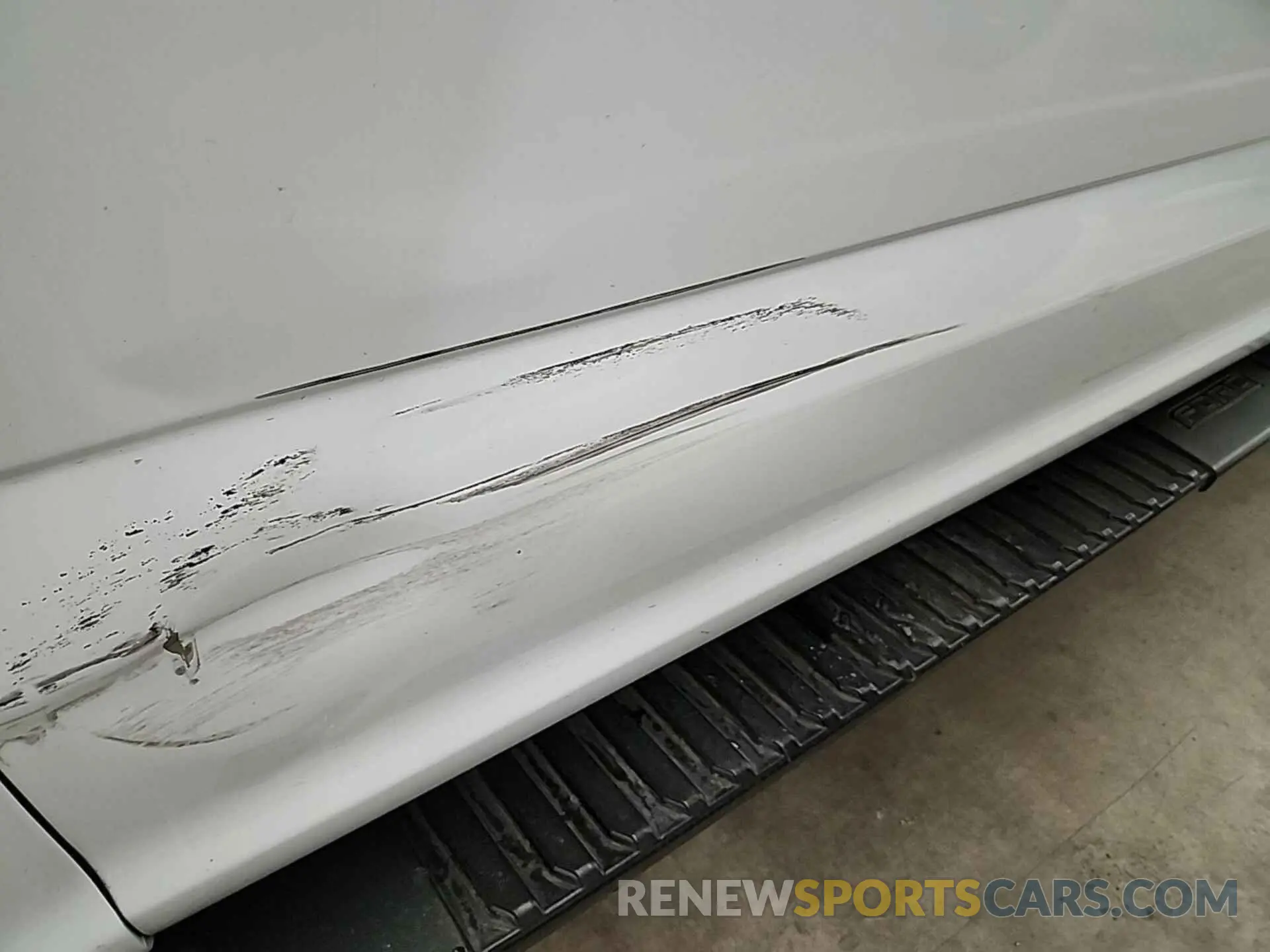 24 Photograph of a damaged car 1FTEX1EP8KKD58936 FORD F-150 2019