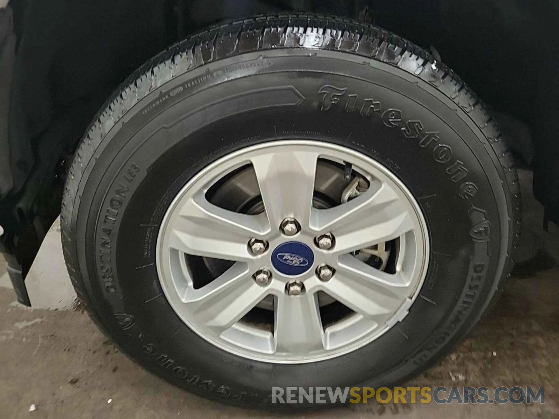 25 Photograph of a damaged car 1FTEX1EP8KKD58936 FORD F-150 2019