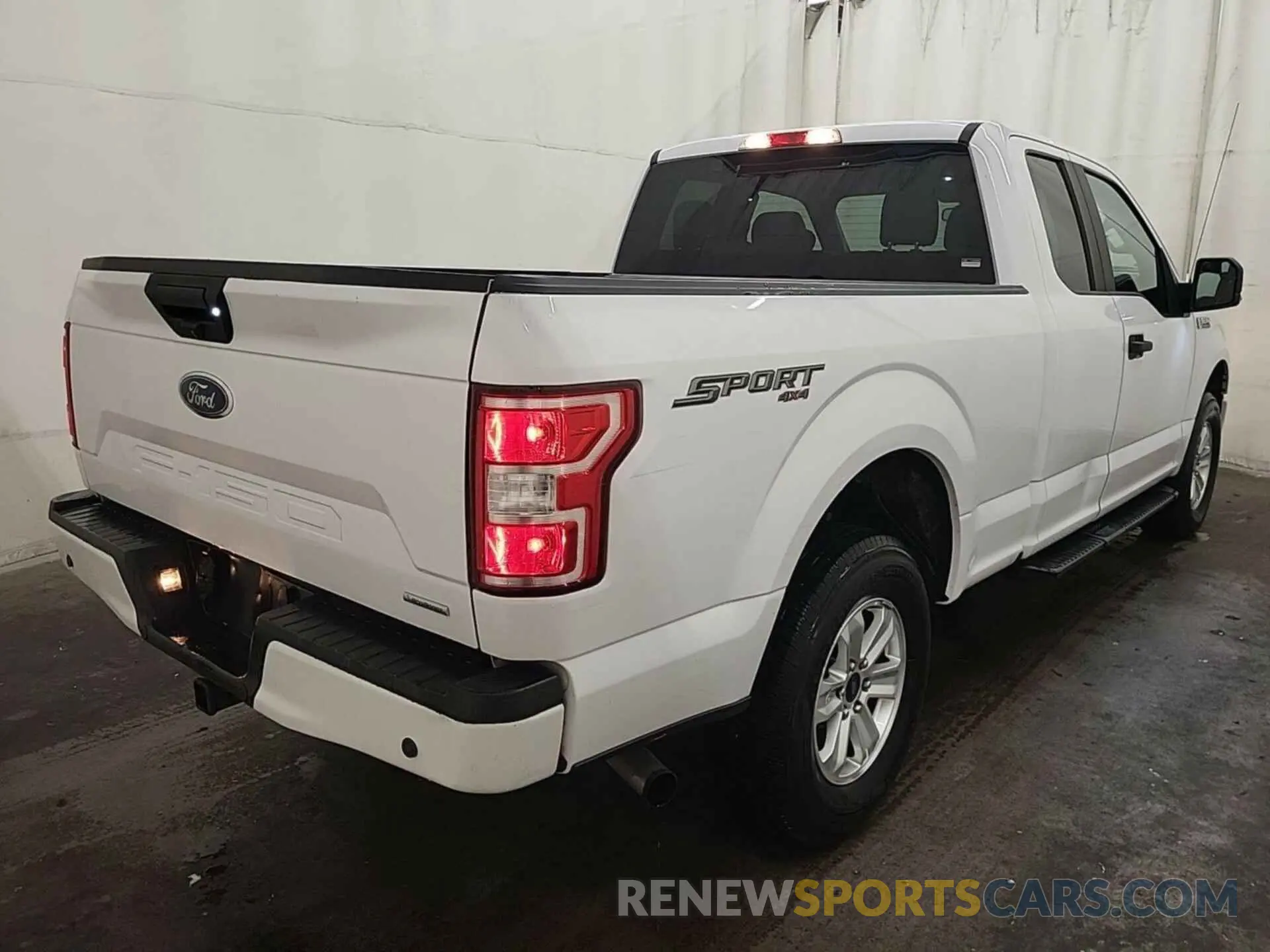 9 Photograph of a damaged car 1FTEX1EP8KKD58936 FORD F-150 2019