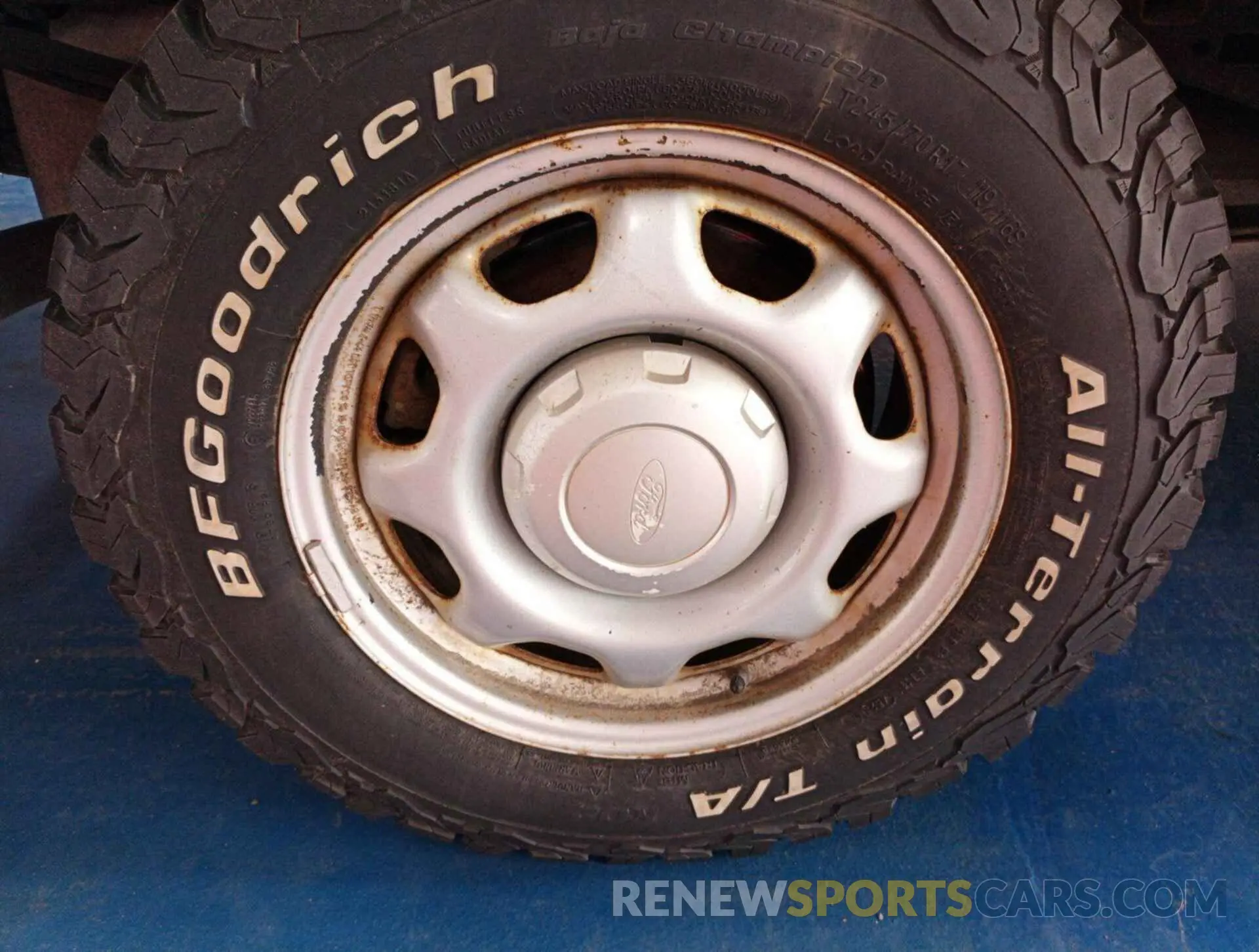 26 Photograph of a damaged car 1FTEX1EPXKKD65337 FORD F-150 2019