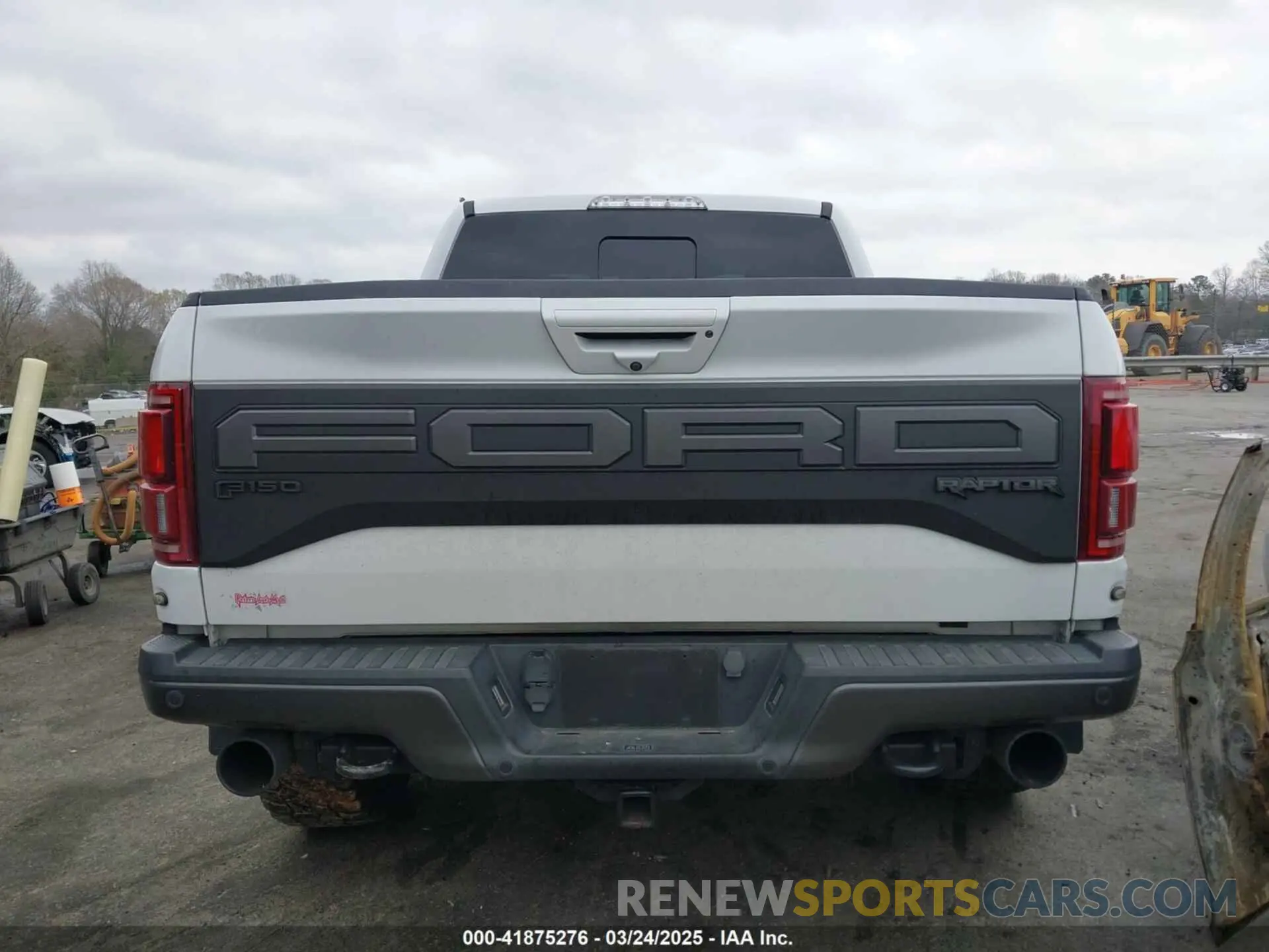 16 Photograph of a damaged car 1FTEX1RG3KFC03360 FORD F-150 2019