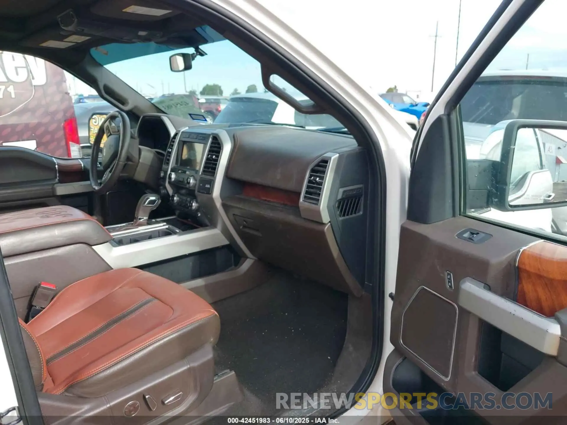 5 Photograph of a damaged car 1FTFW1E10KFC64819 FORD F-150 2019