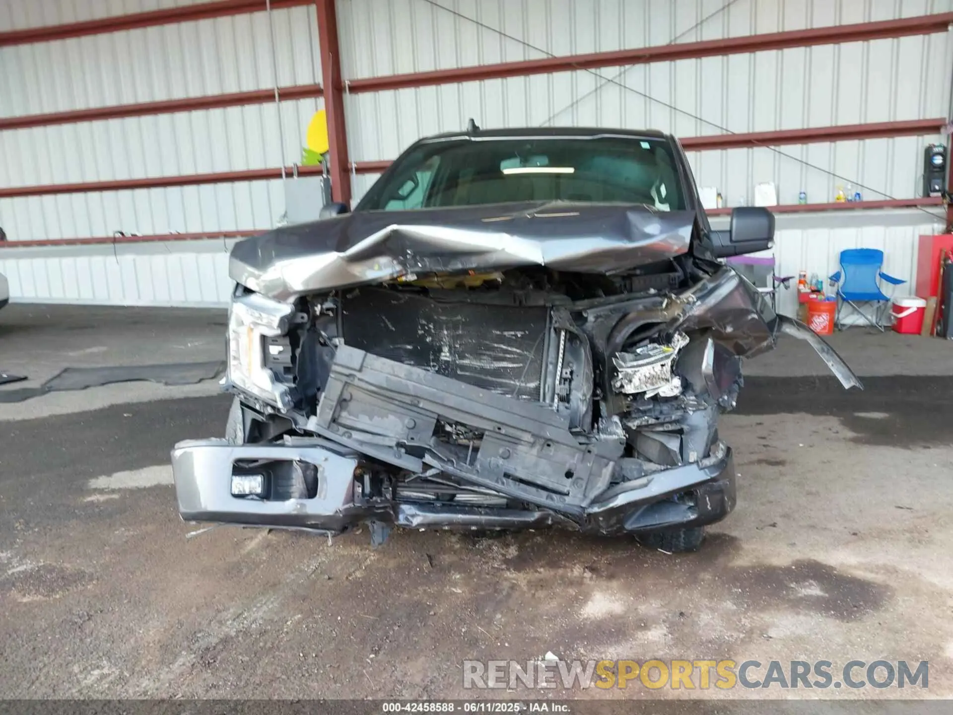 6 Photograph of a damaged car 1FTFW1E41KFB74797 FORD F-150 2019