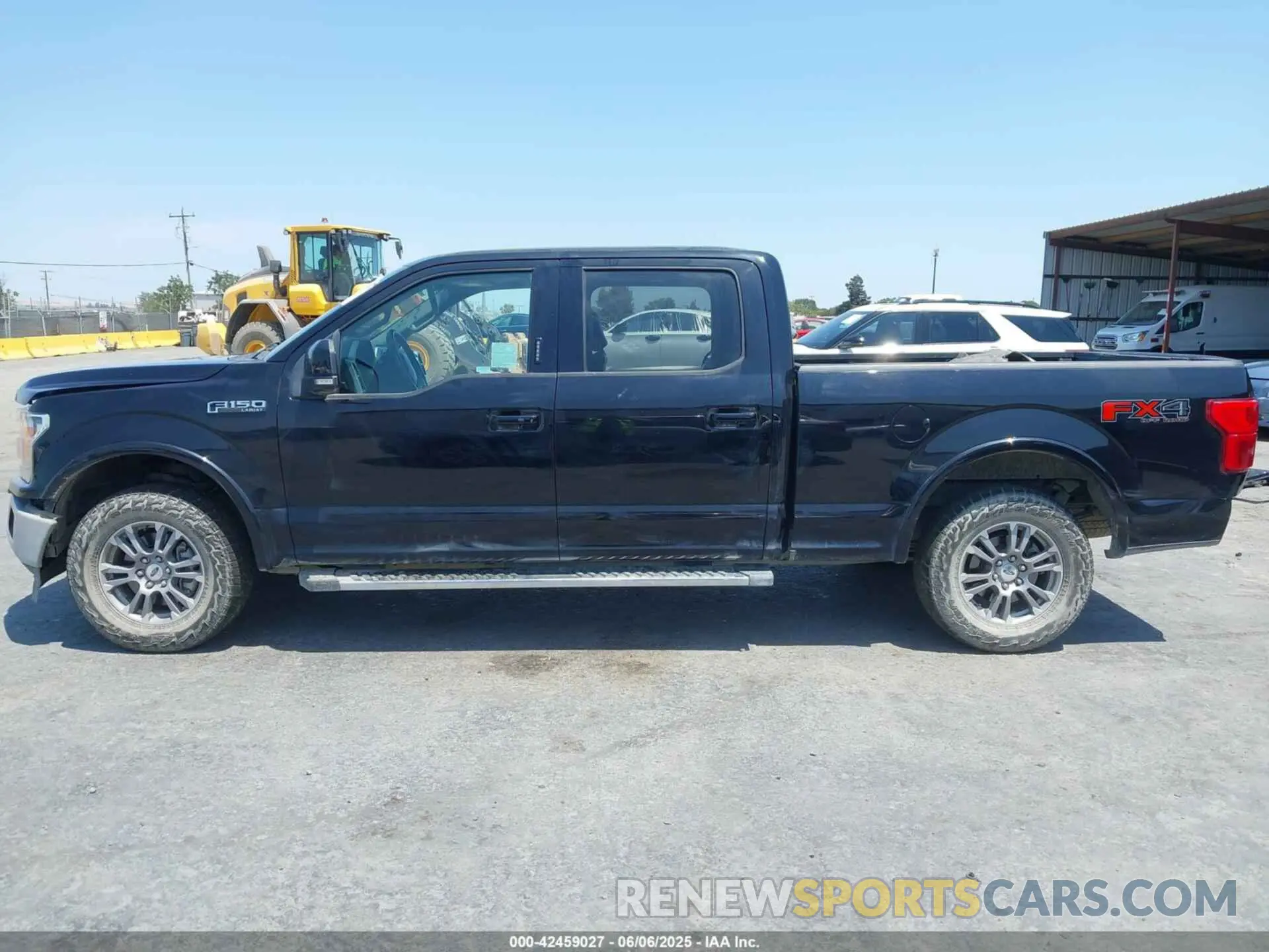 15 Photograph of a damaged car 1FTFW1E43KFA43726 FORD F-150 2019