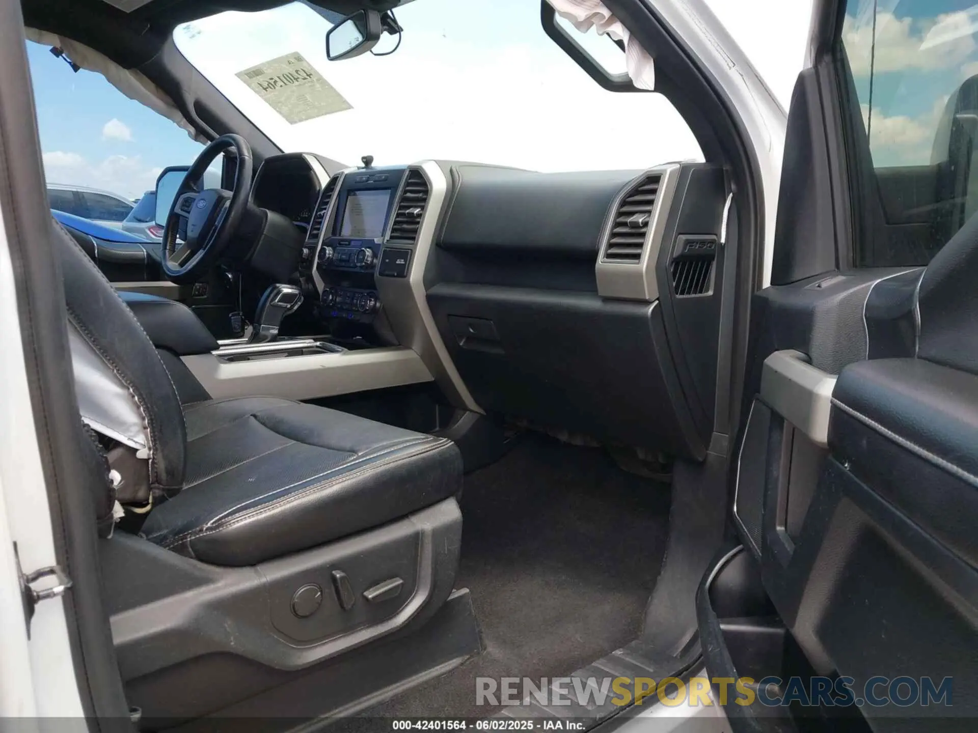 5 Photograph of a damaged car 1FTFW1E45KKC72707 FORD F-150 2019
