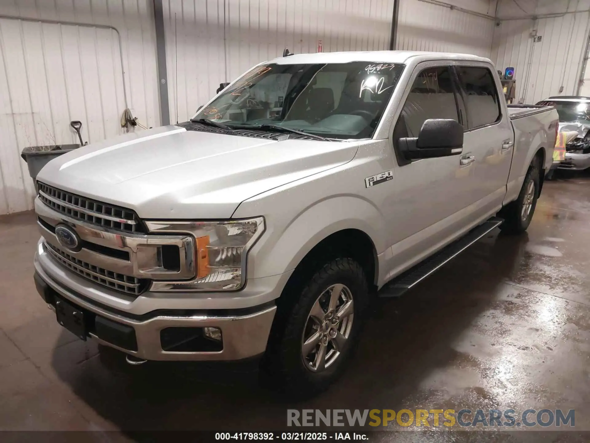 2 Photograph of a damaged car 1FTFW1E45KKE80506 FORD F-150 2019