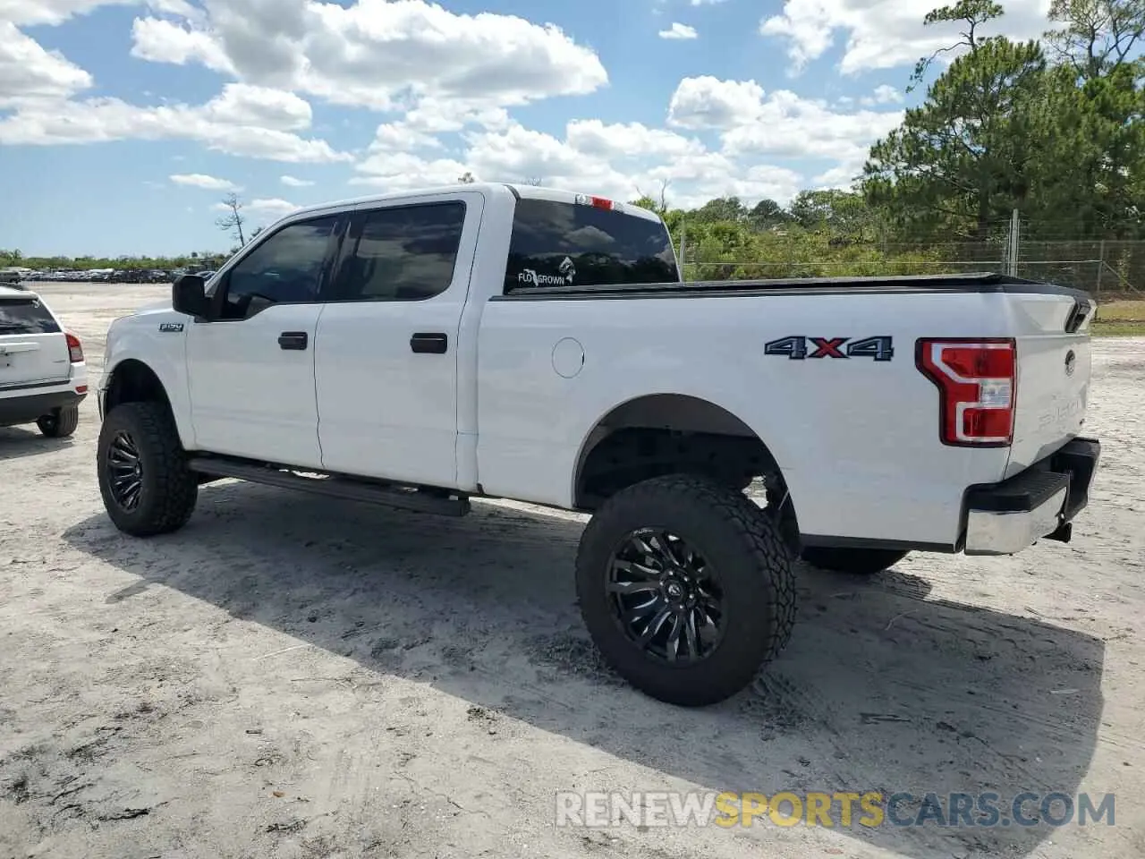 2 Photograph of a damaged car 1FTFW1E46KFB69935 FORD F-150 2019