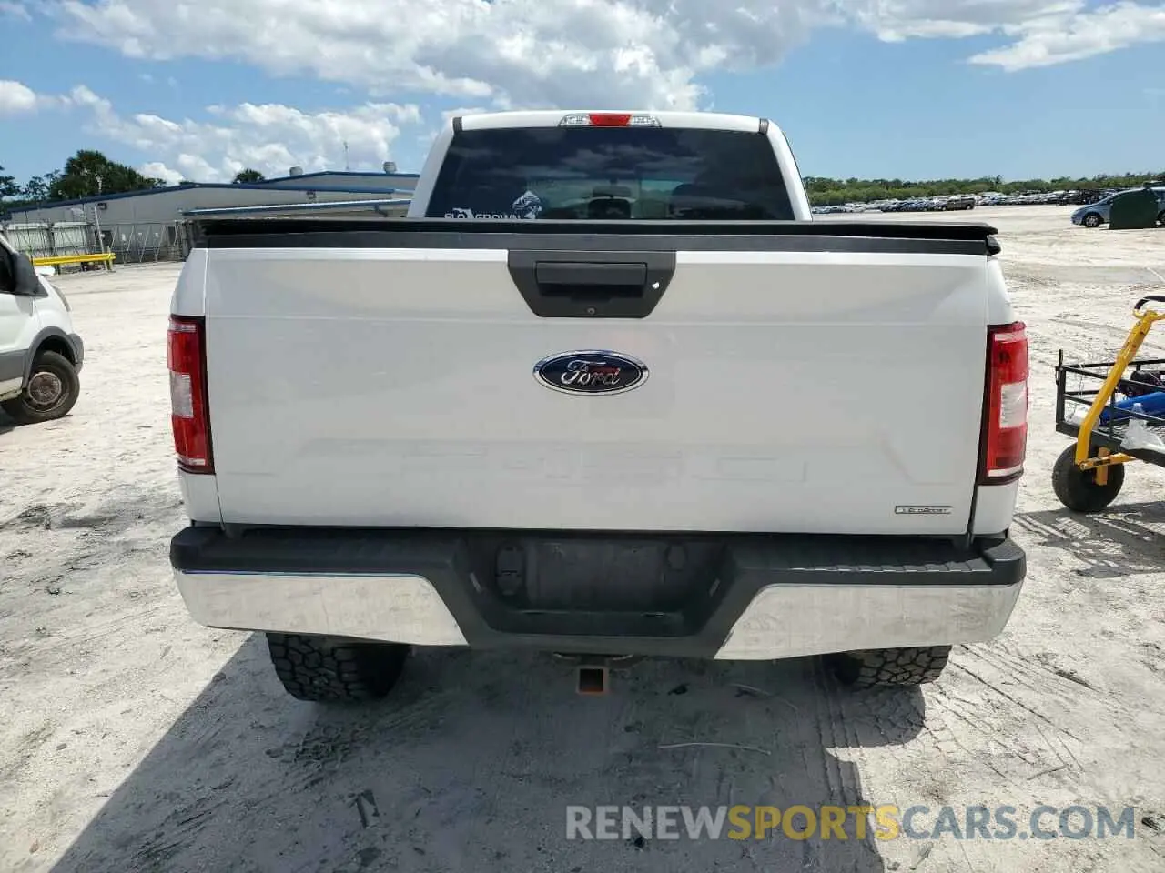 6 Photograph of a damaged car 1FTFW1E46KFB69935 FORD F-150 2019