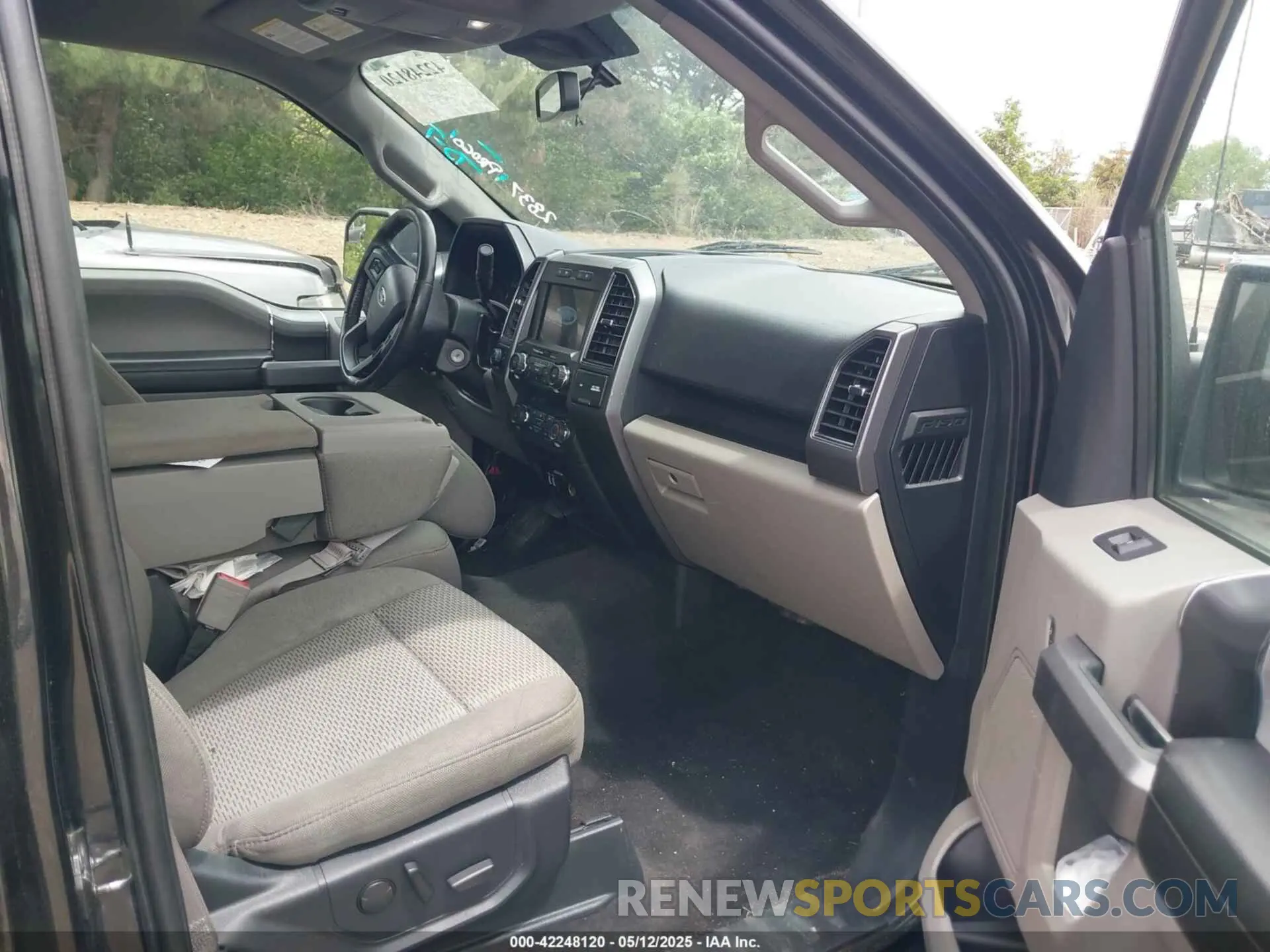 5 Photograph of a damaged car 1FTFW1E47KFB87666 FORD F-150 2019