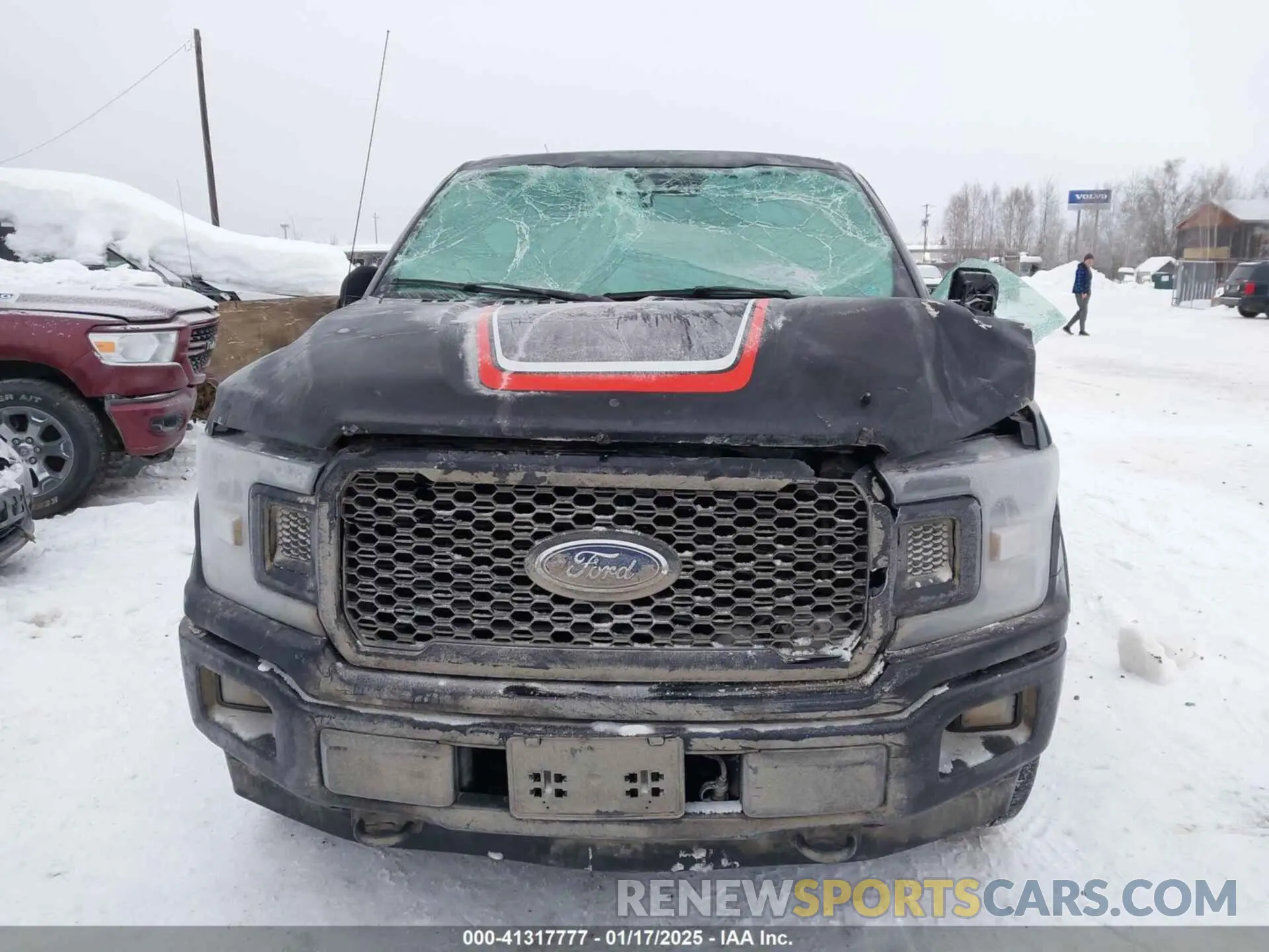 6 Photograph of a damaged car 1FTFW1E47KFC69168 FORD F-150 2019