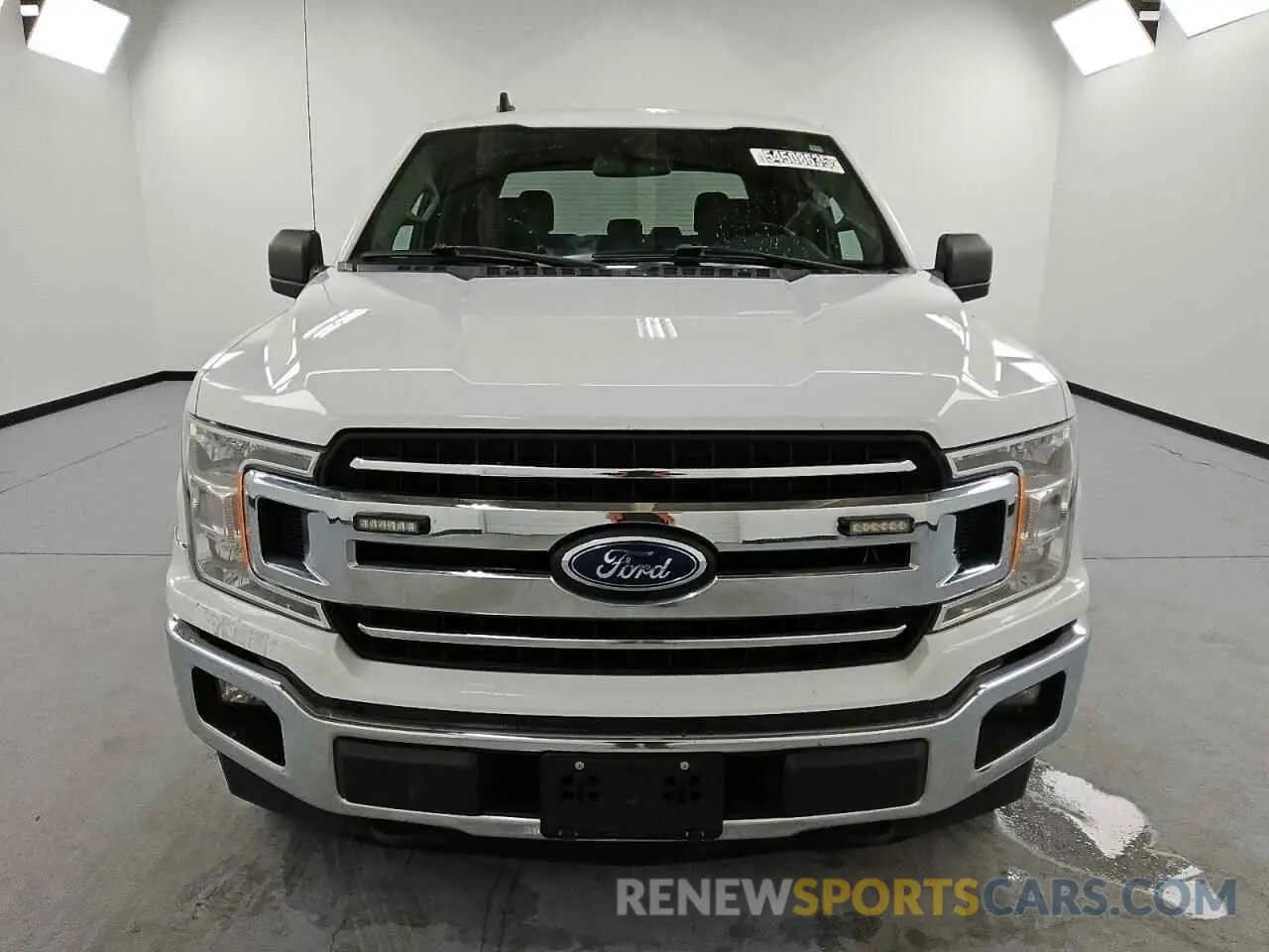 5 Photograph of a damaged car 1FTFW1E47KKE83391 FORD F-150 2019