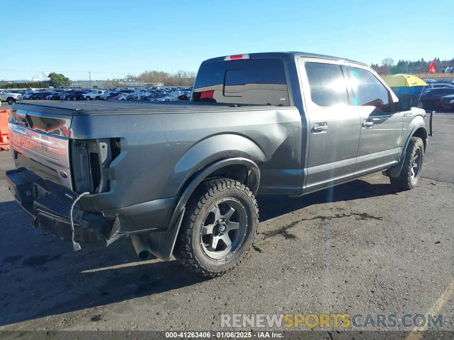 4 Photograph of a damaged car 1FTFW1E48KFA81422 FORD F-150 2019