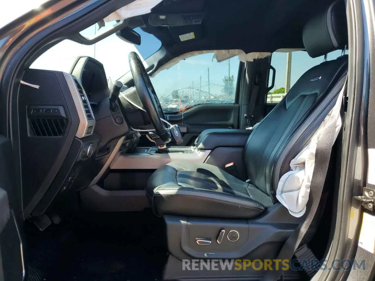 7 Photograph of a damaged car 1FTFW1E49KFB75471 FORD F-150 2019