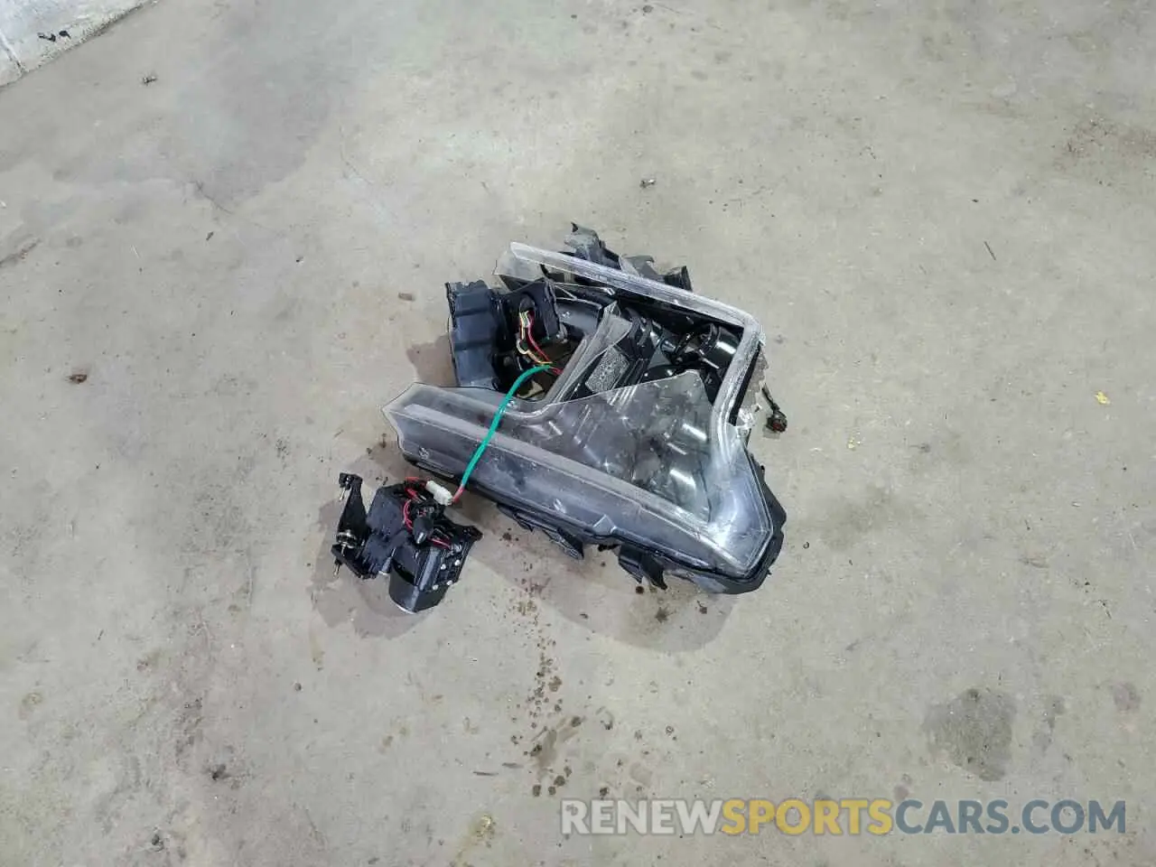 12 Photograph of a damaged car 1FTFW1E49KKD40541 FORD F-150 2019