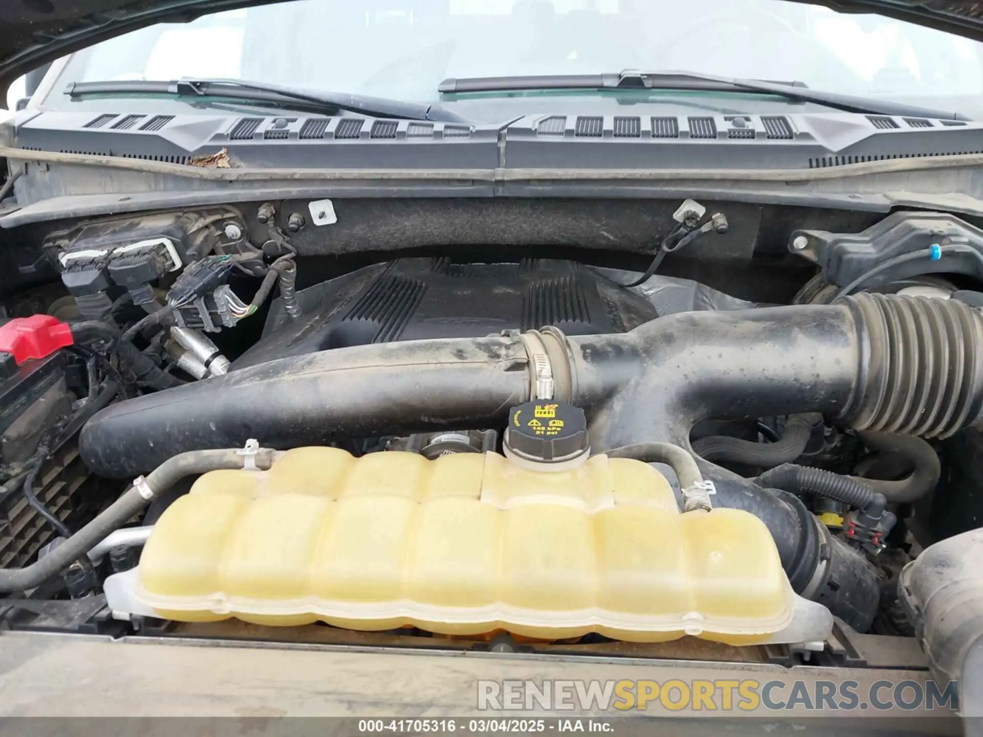 10 Photograph of a damaged car 1FTFW1E4XKKD17947 FORD F-150 2019