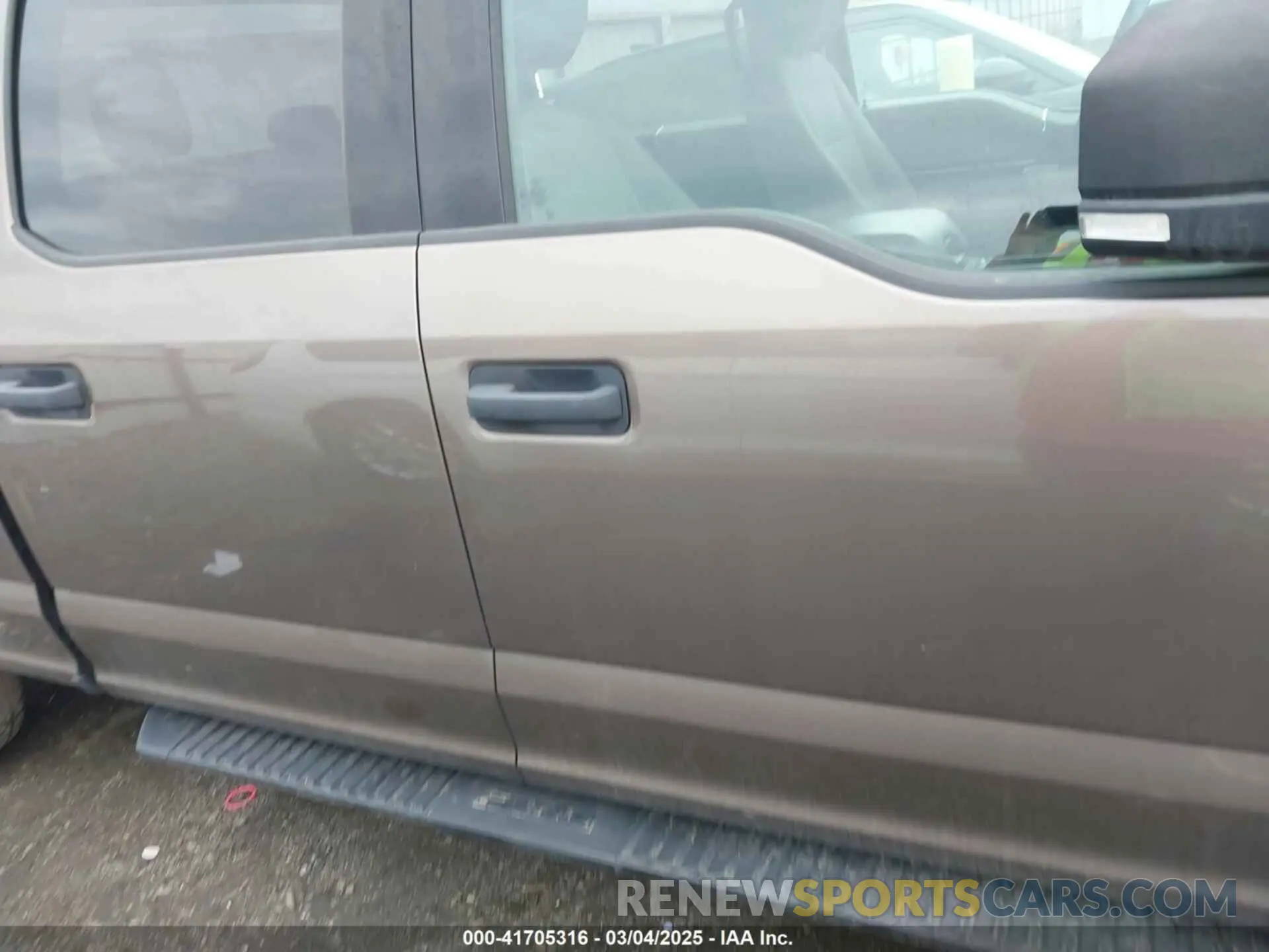 13 Photograph of a damaged car 1FTFW1E4XKKD17947 FORD F-150 2019