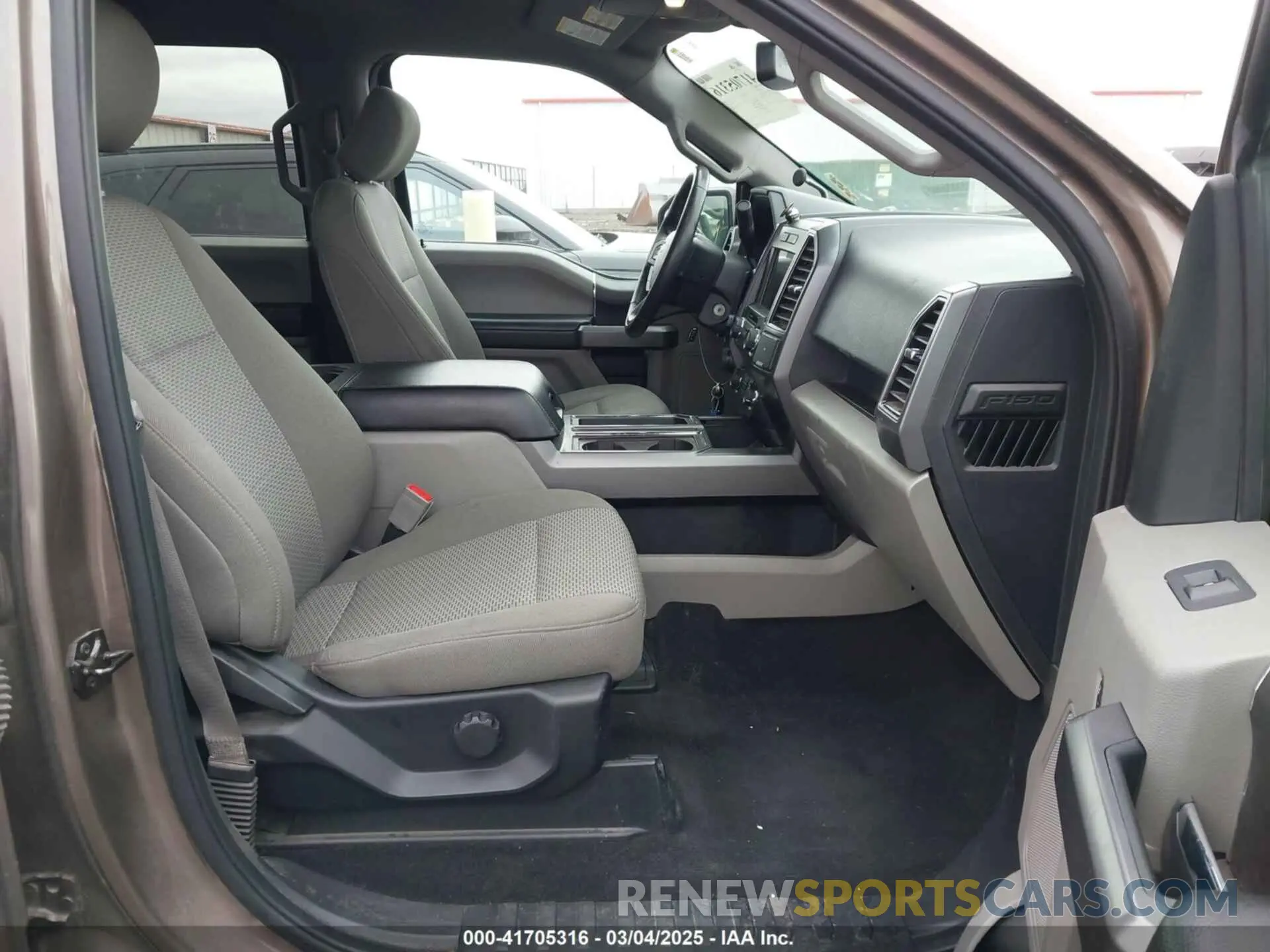 5 Photograph of a damaged car 1FTFW1E4XKKD17947 FORD F-150 2019