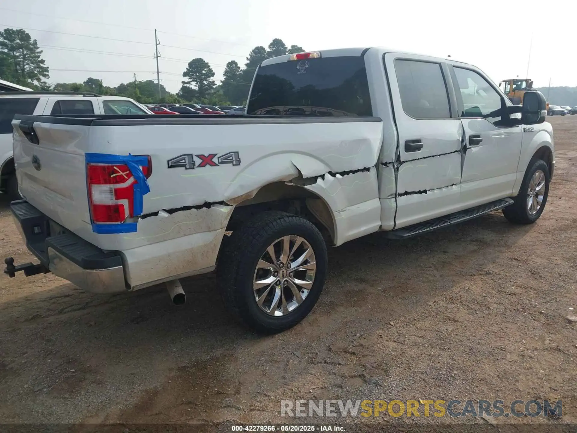 4 Photograph of a damaged car 1FTFW1E50KFB63962 FORD F-150 2019