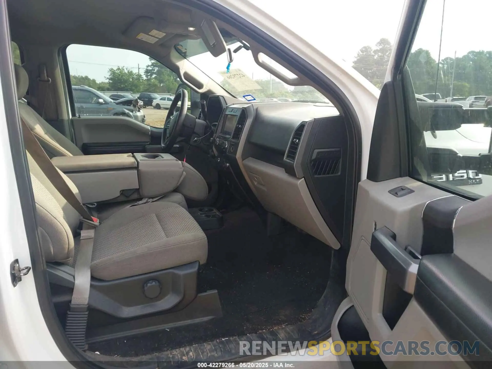 5 Photograph of a damaged car 1FTFW1E50KFB63962 FORD F-150 2019