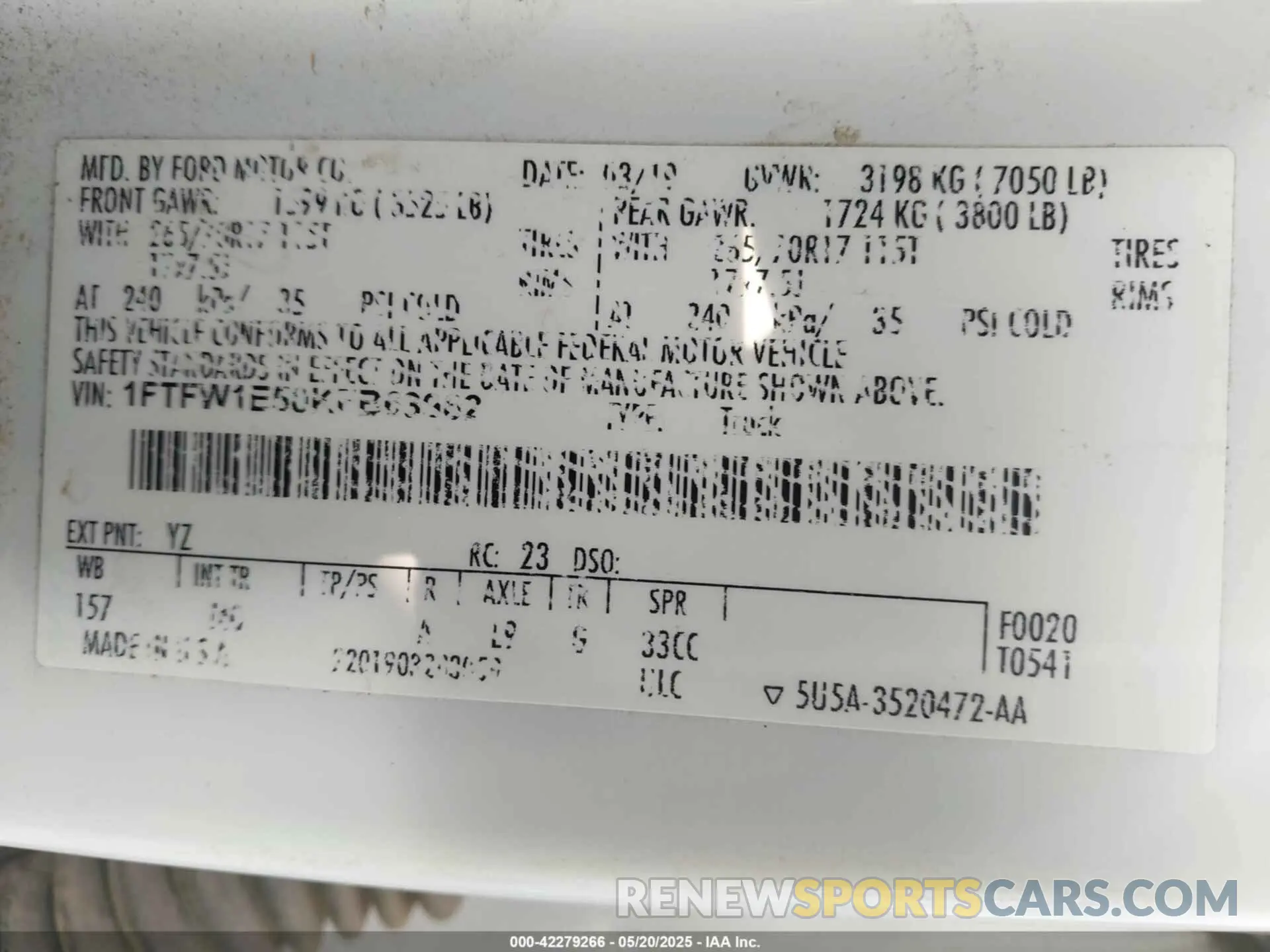 9 Photograph of a damaged car 1FTFW1E50KFB63962 FORD F-150 2019