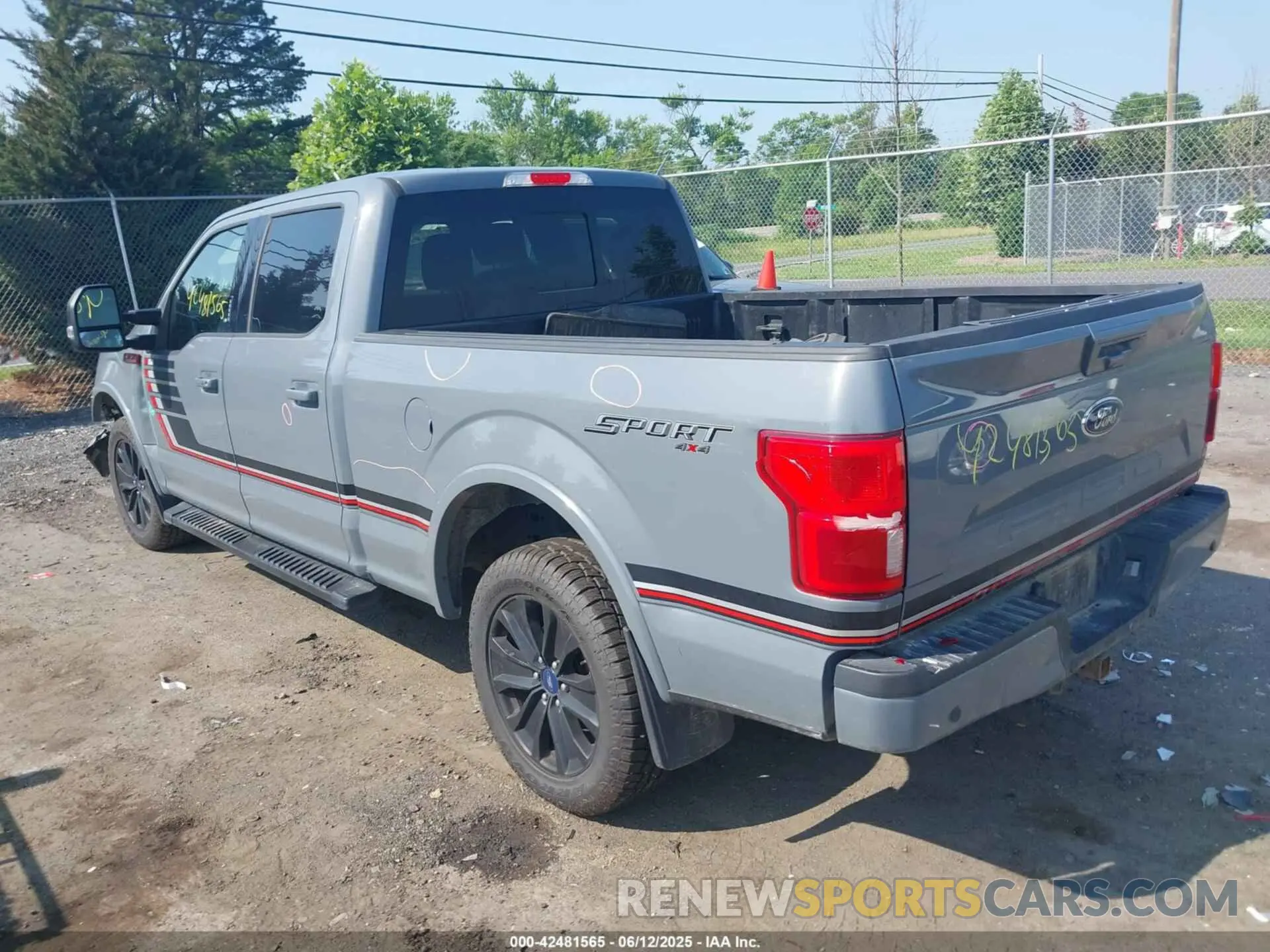 3 Photograph of a damaged car 1FTFW1E50KFB93463 FORD F-150 2019