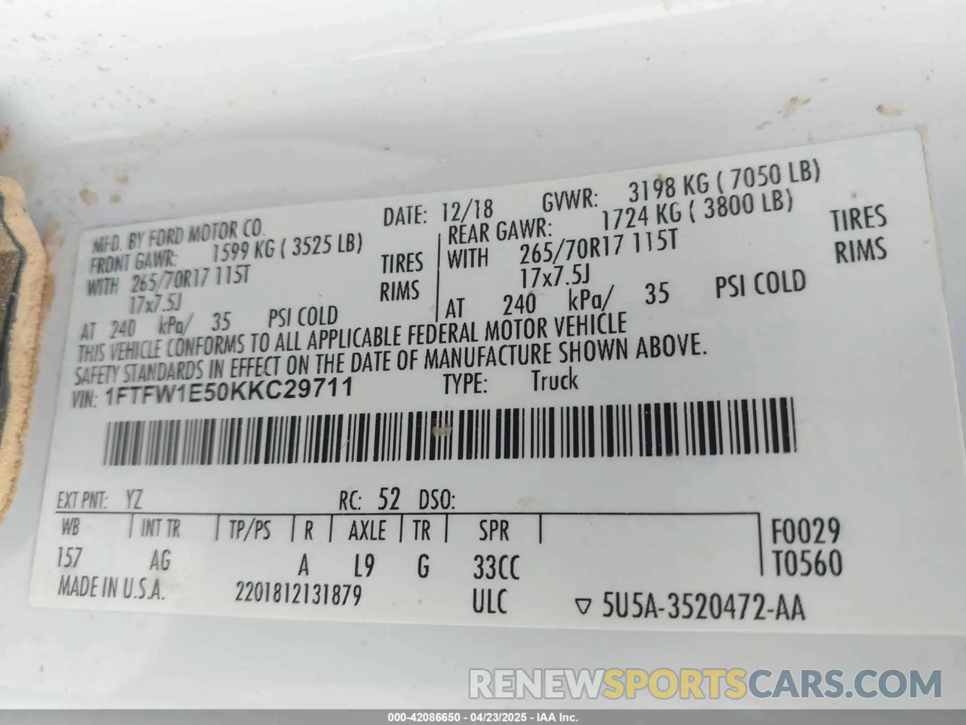 8 Photograph of a damaged car 1FTFW1E50KKC29711 FORD F-150 2019