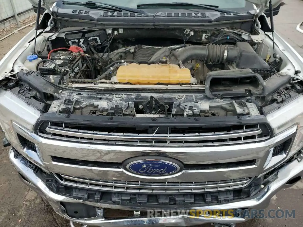 11 Photograph of a damaged car 1FTFW1E50KKC41437 FORD F-150 2019
