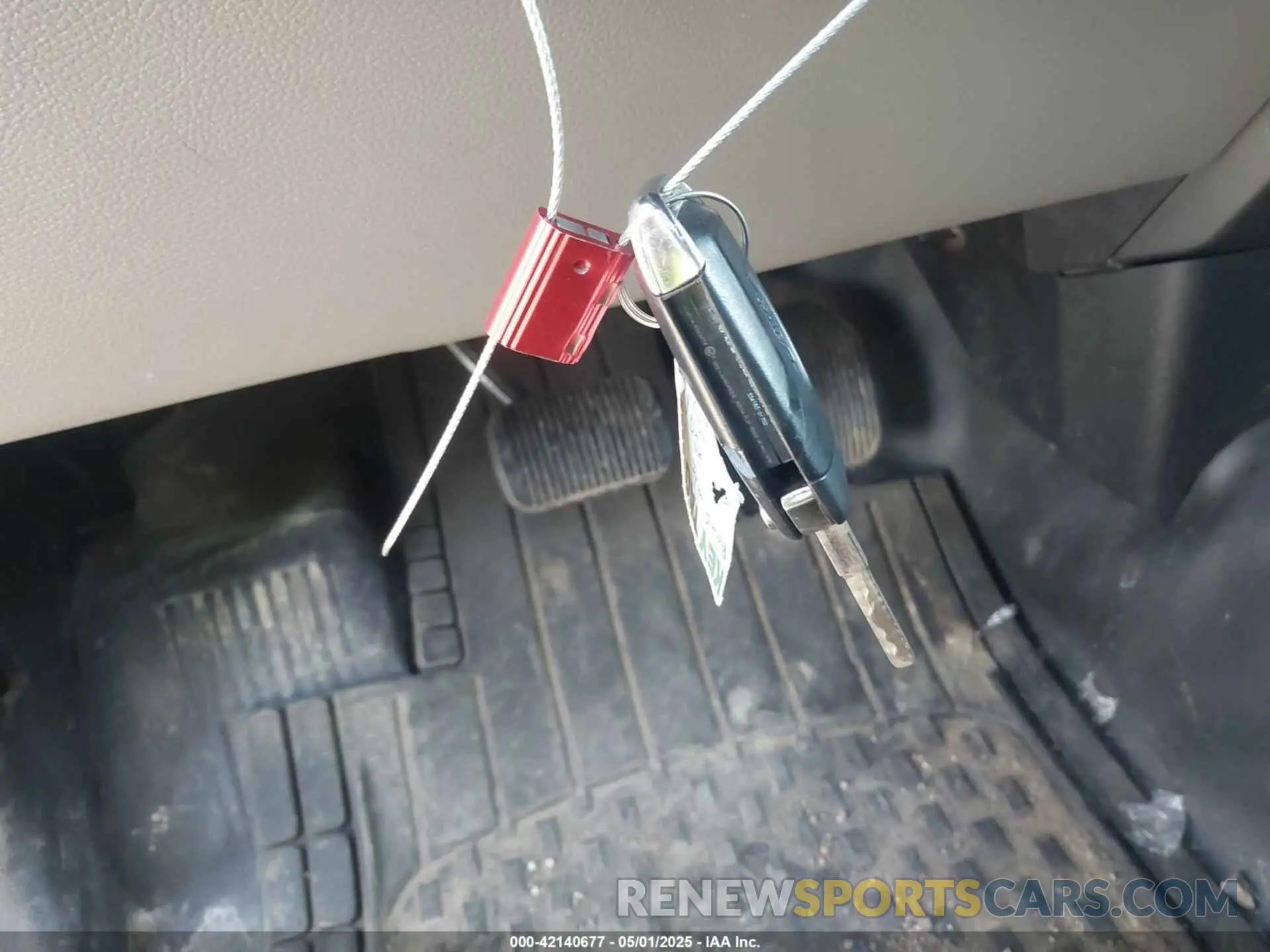 11 Photograph of a damaged car 1FTFW1E50KKC72073 FORD F-150 2019