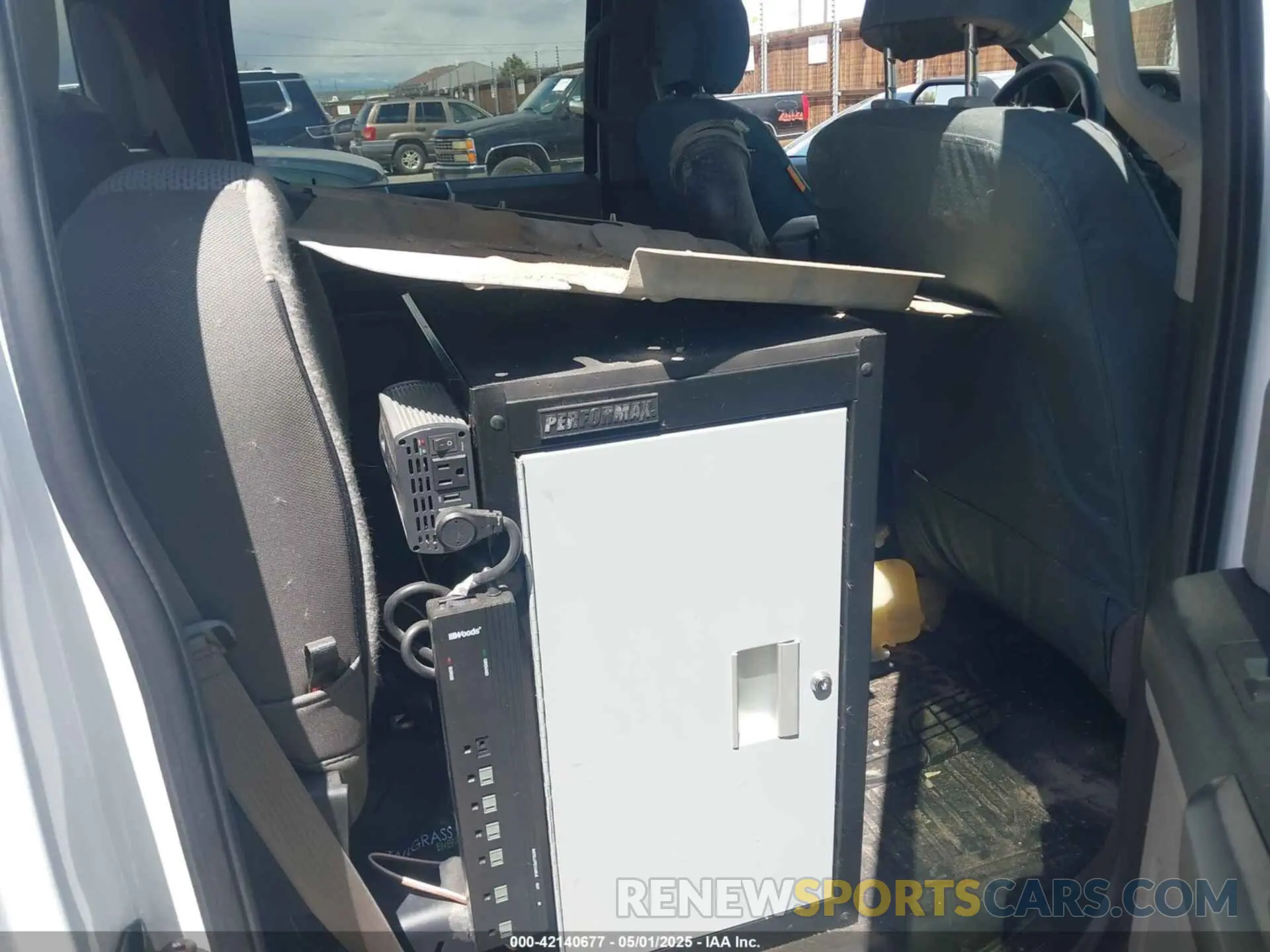 8 Photograph of a damaged car 1FTFW1E50KKC72073 FORD F-150 2019