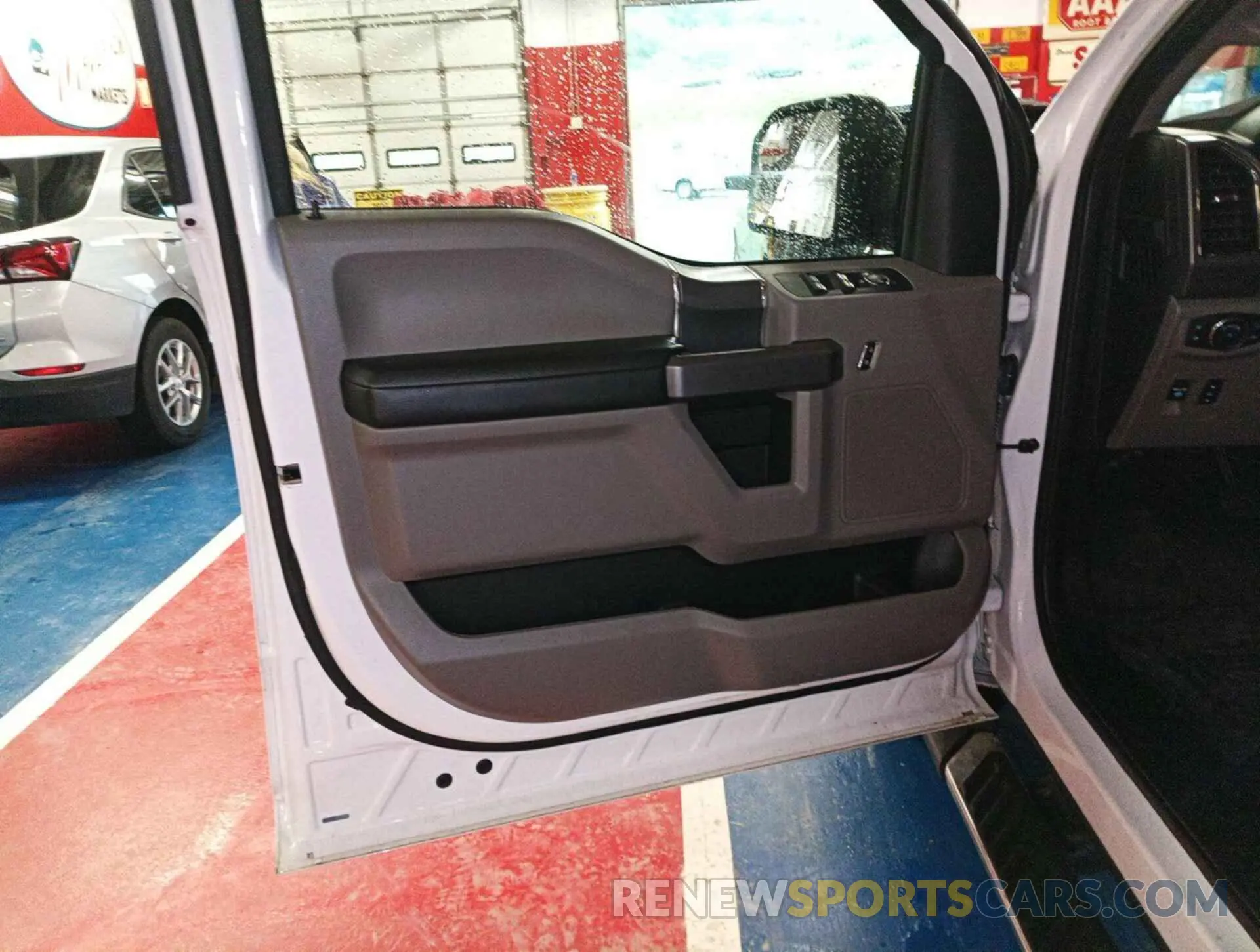 6 Photograph of a damaged car 1FTFW1E50KKD52053 FORD F-150 2019