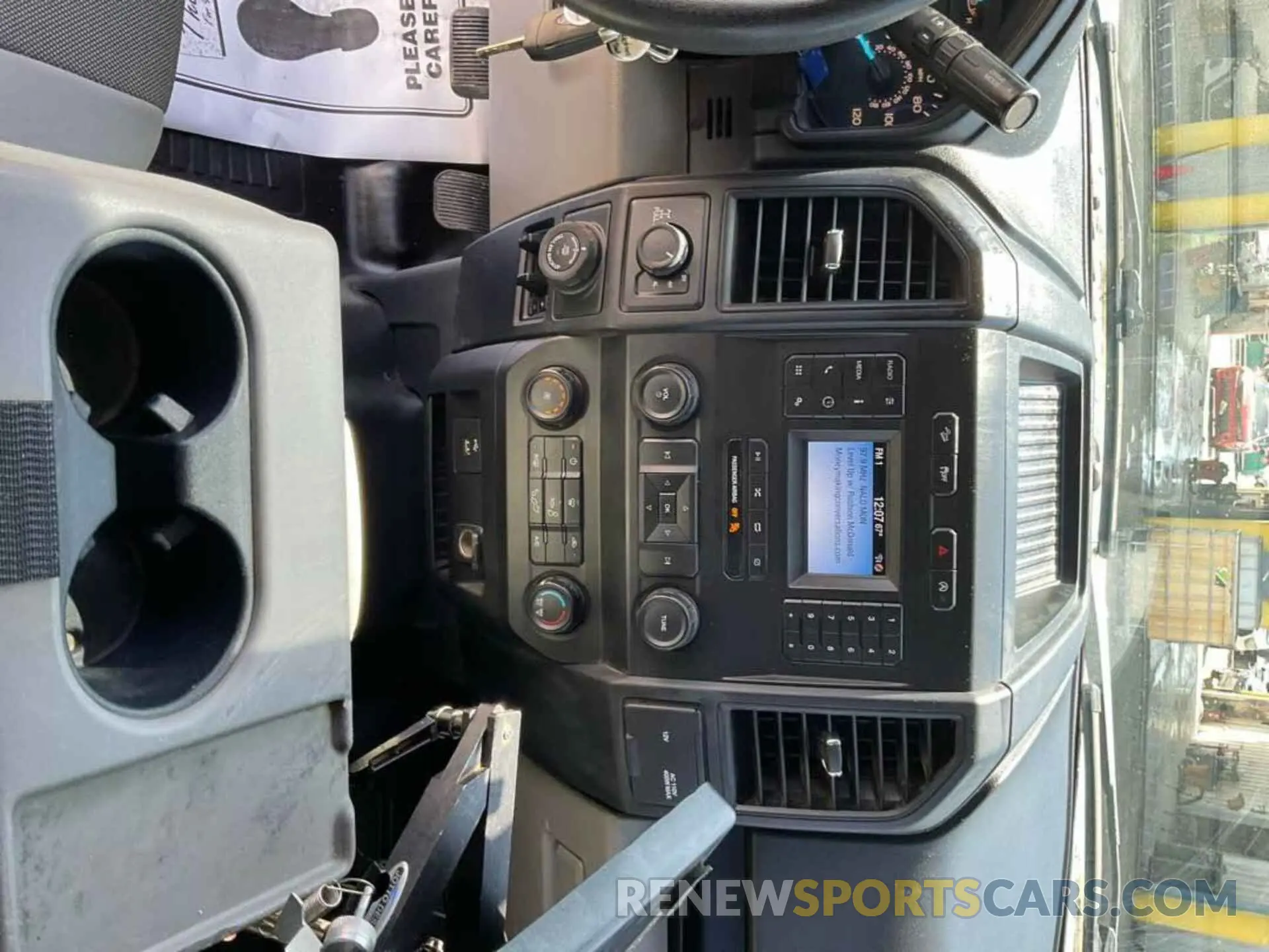 9 Photograph of a damaged car 1FTFW1E51KKE63632 FORD F-150 2019
