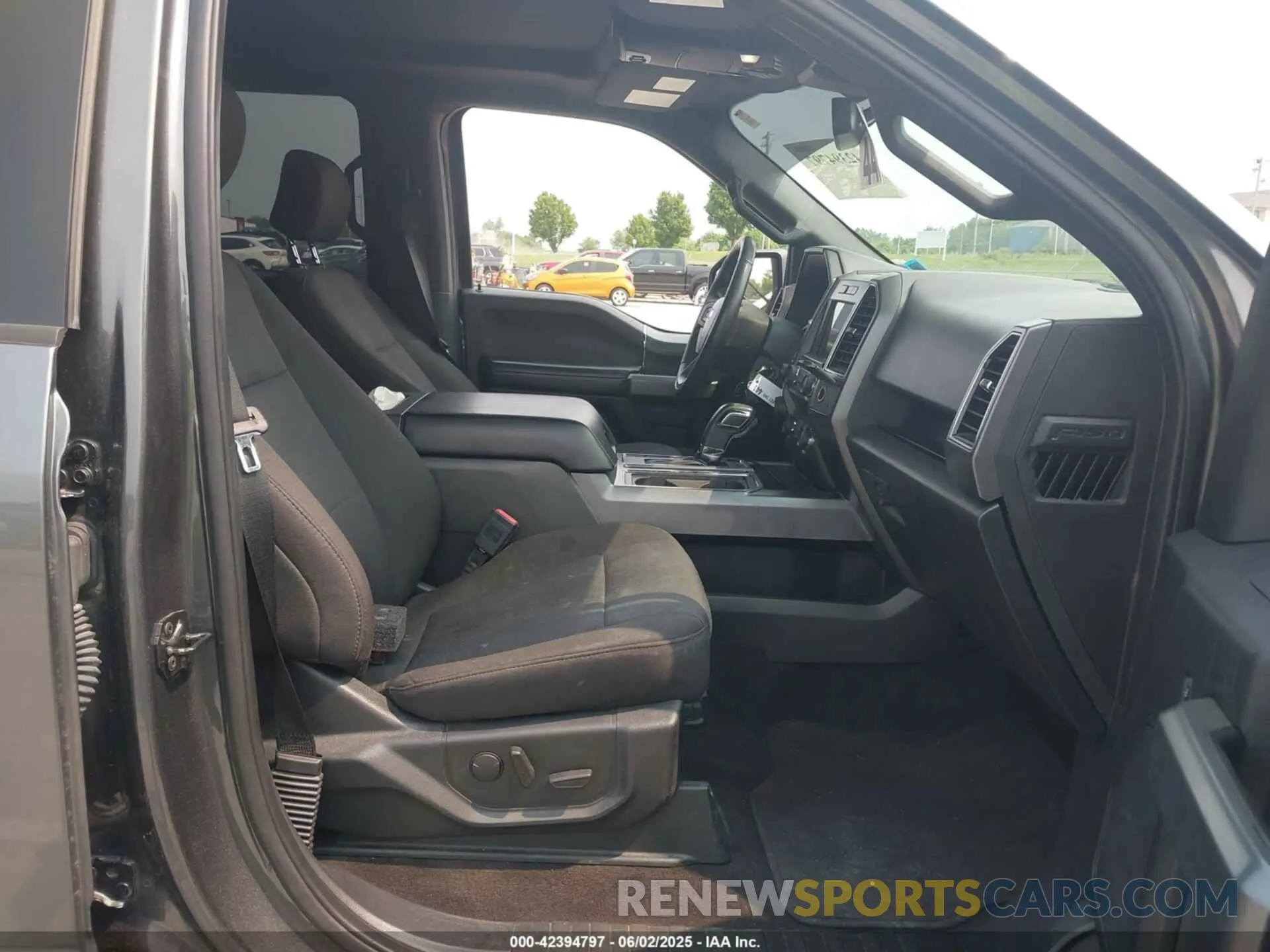 5 Photograph of a damaged car 1FTFW1E52KFA46500 FORD F-150 2019