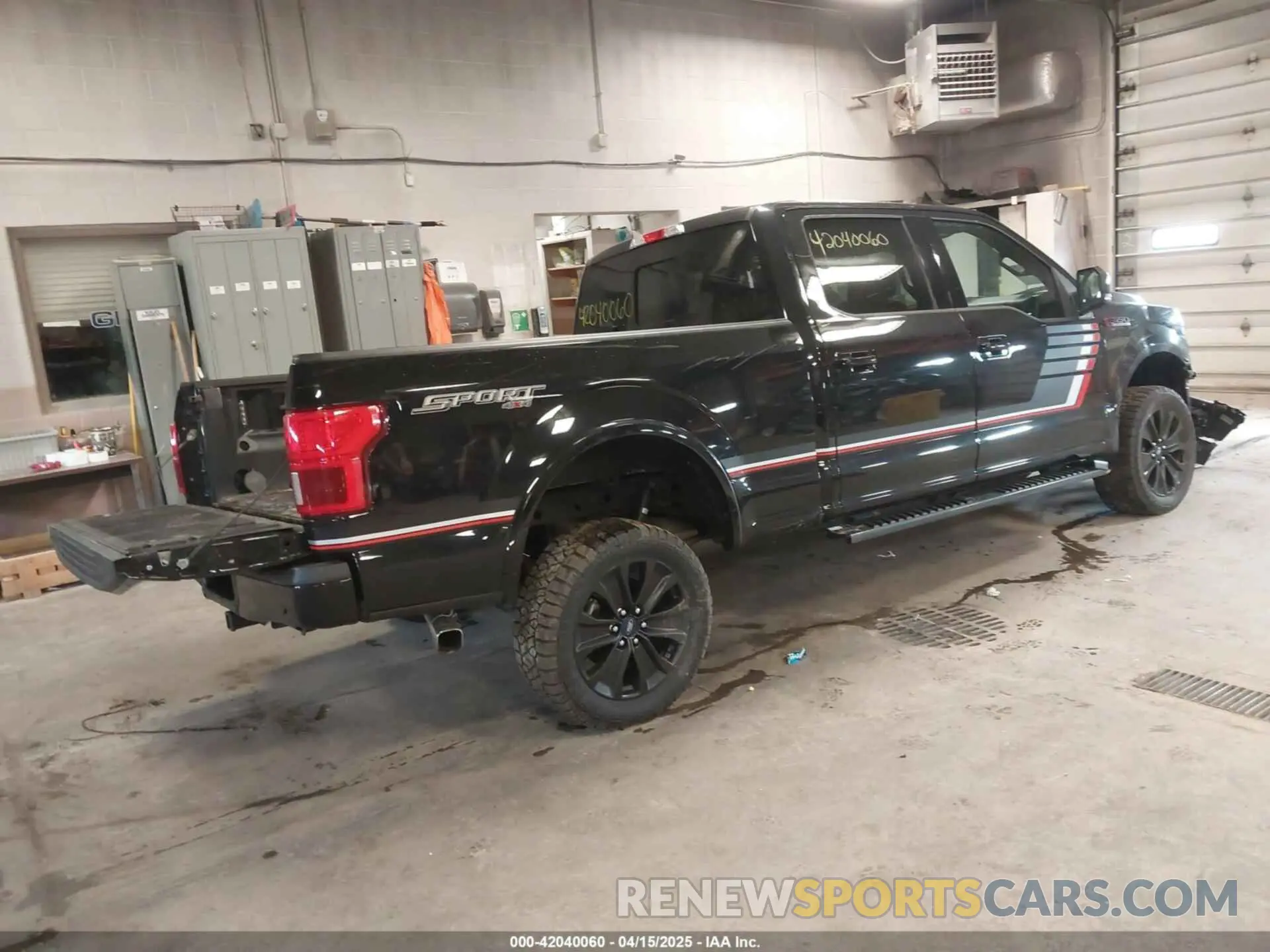 4 Photograph of a damaged car 1FTFW1E53KFC34426 FORD F-150 2019