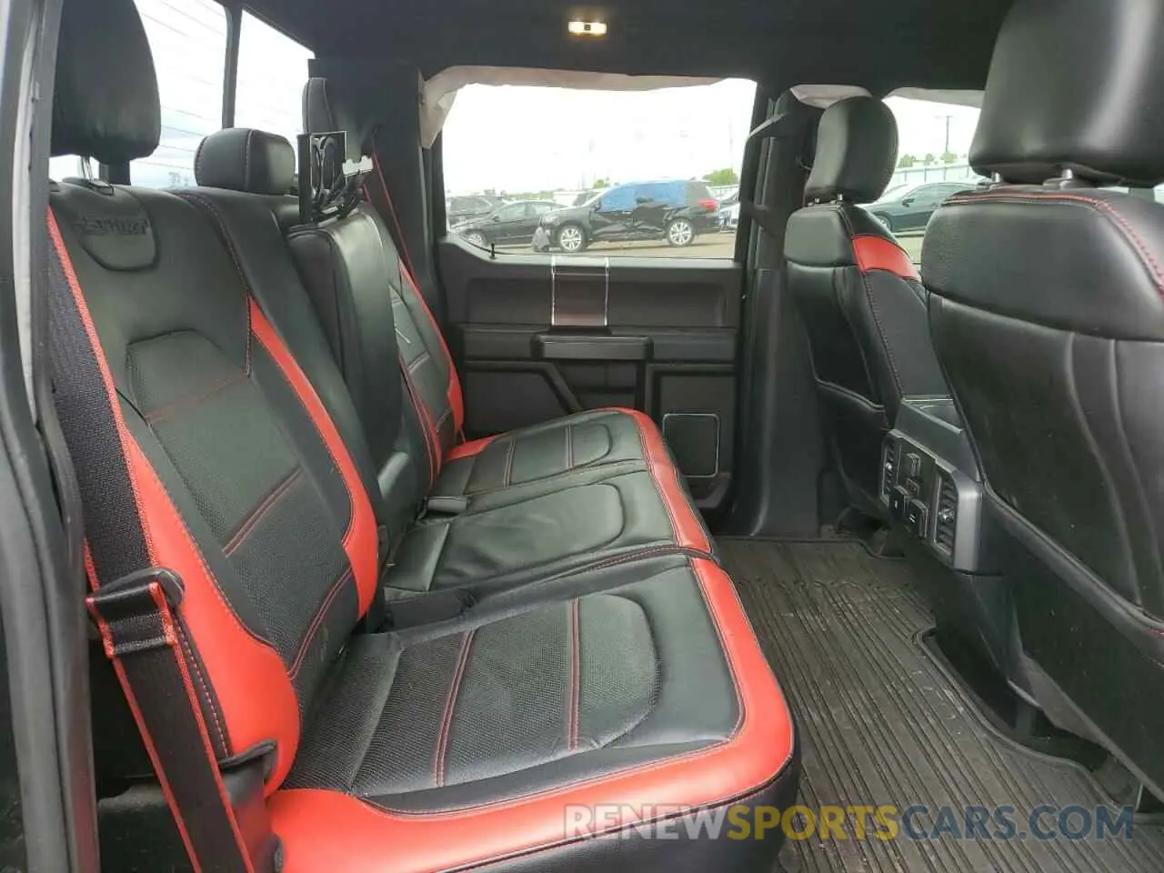 10 Photograph of a damaged car 1FTFW1E5XKFA24597 FORD F-150 2019