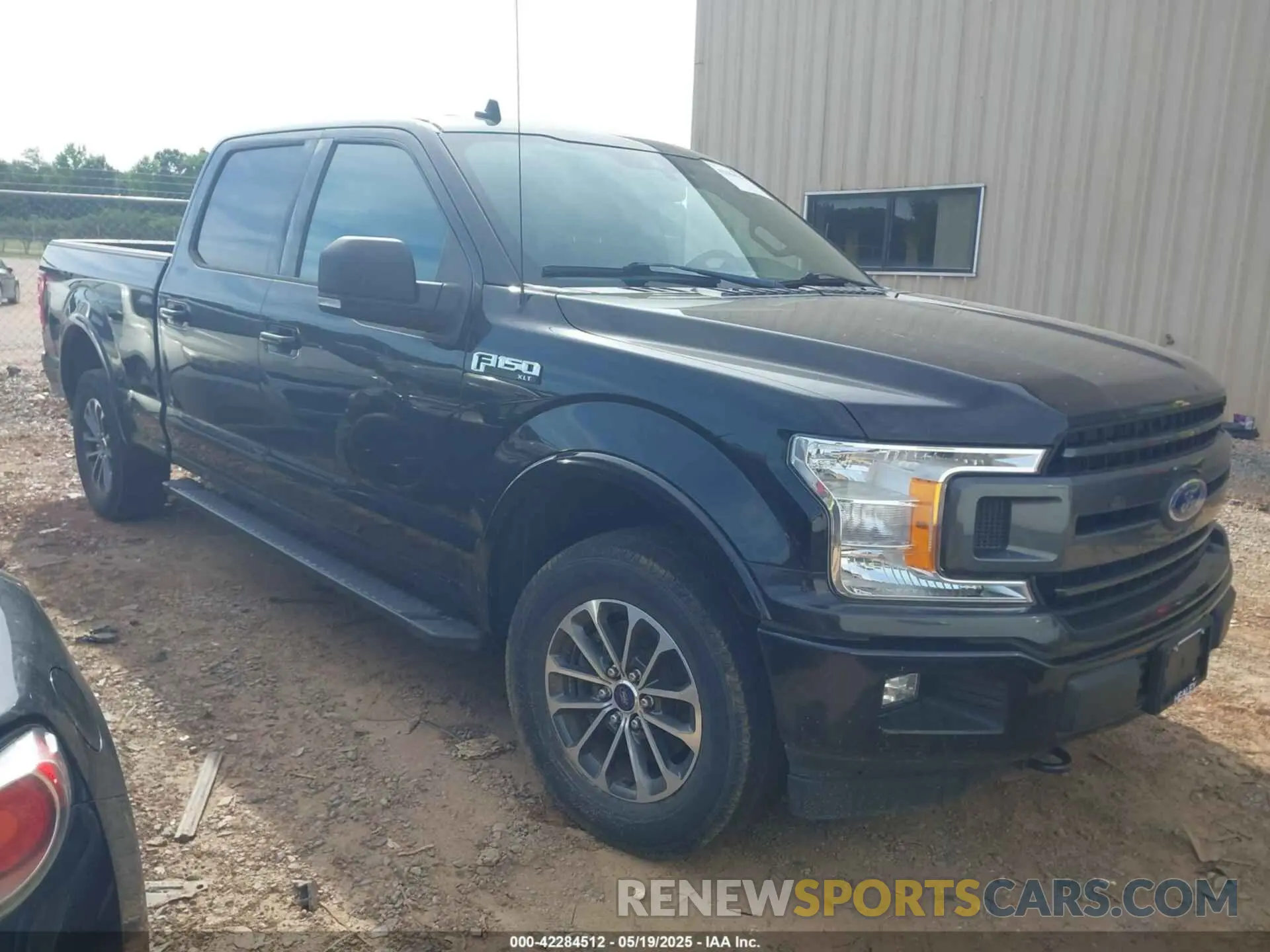 1 Photograph of a damaged car 1FTFW1E5XKFD24737 FORD F-150 2019
