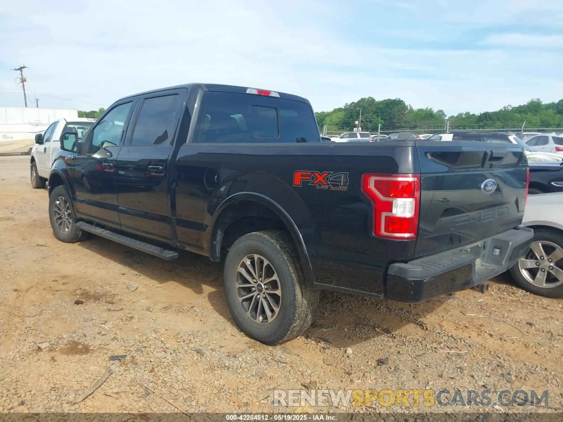 3 Photograph of a damaged car 1FTFW1E5XKFD24737 FORD F-150 2019