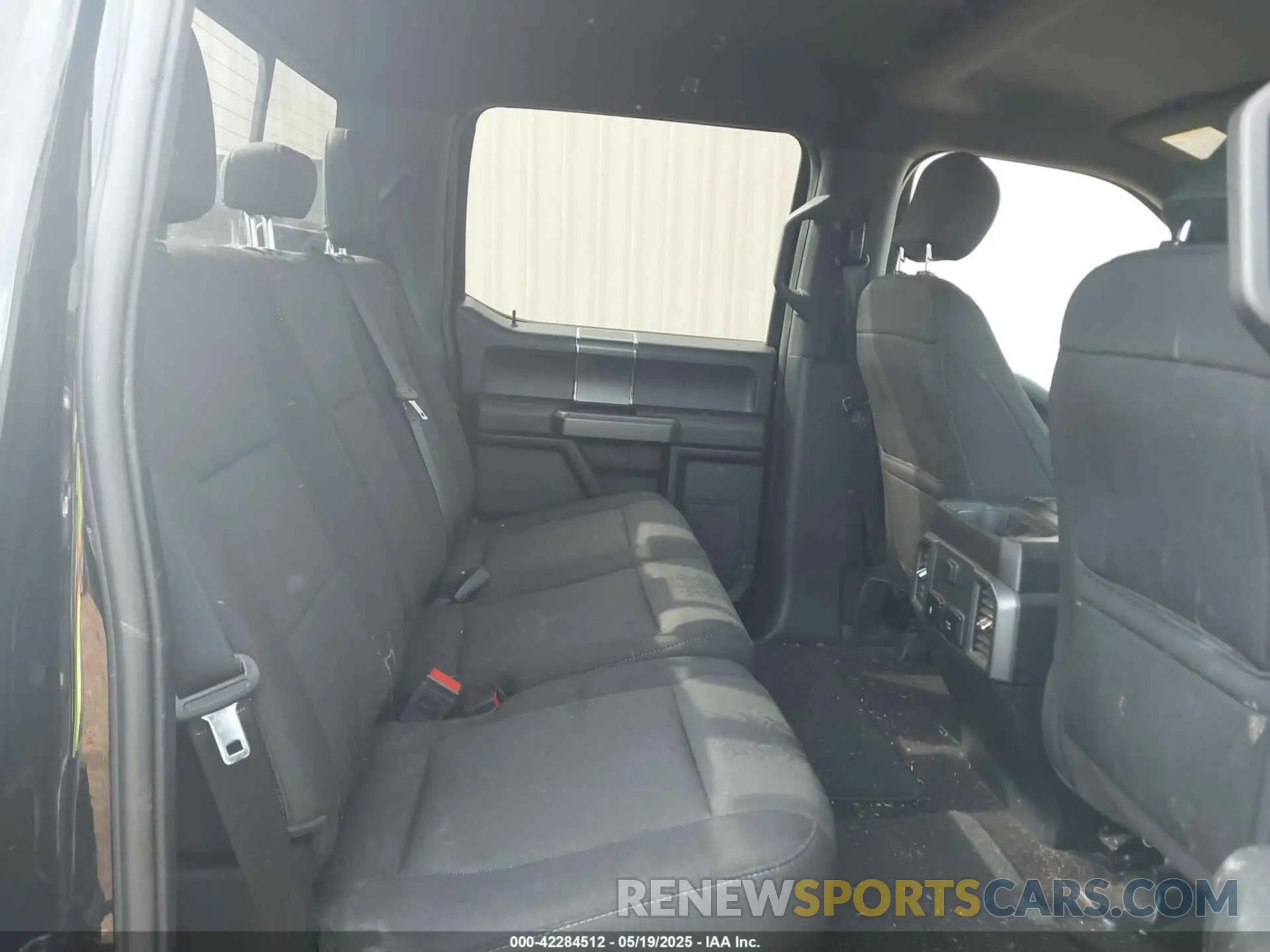 8 Photograph of a damaged car 1FTFW1E5XKFD24737 FORD F-150 2019