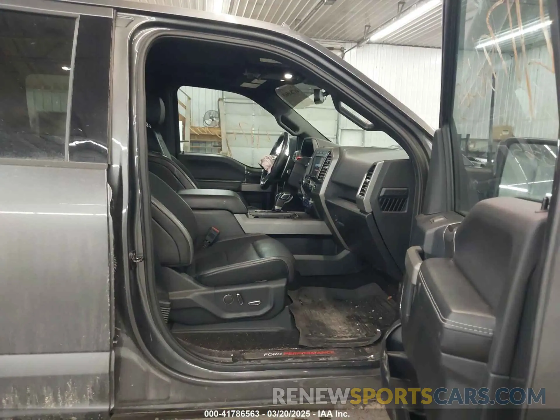 5 Photograph of a damaged car 1FTFW1RG0KFC64964 FORD F-150 2019
